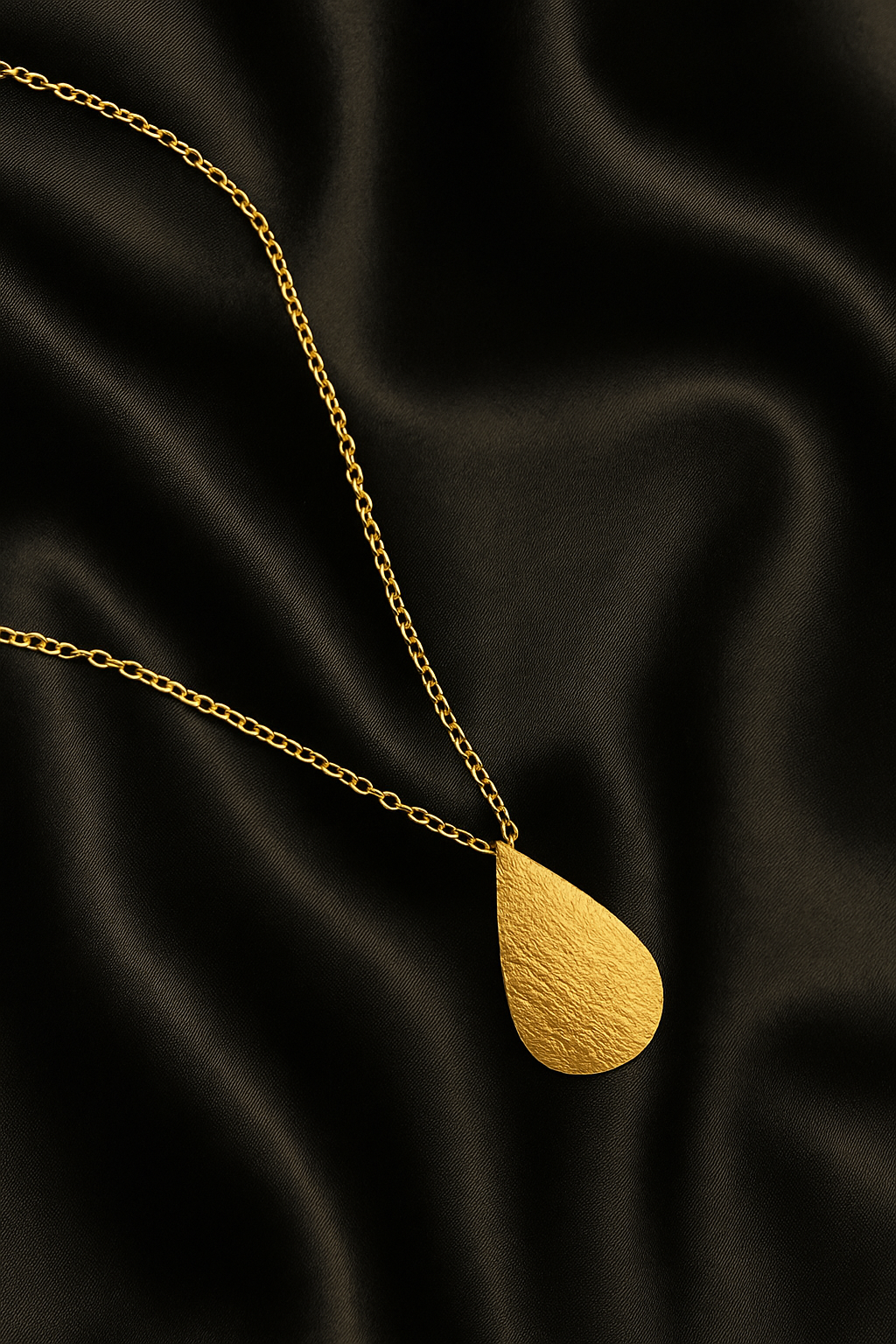 Dew drop flat gold