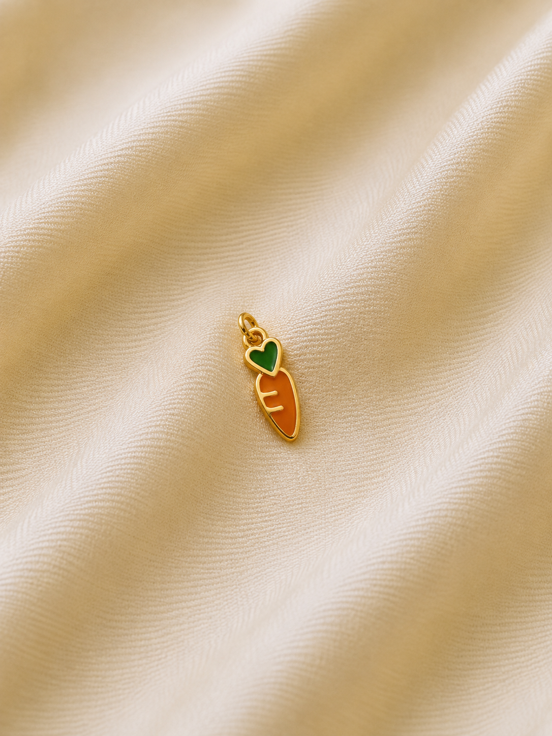 Carrot Charm