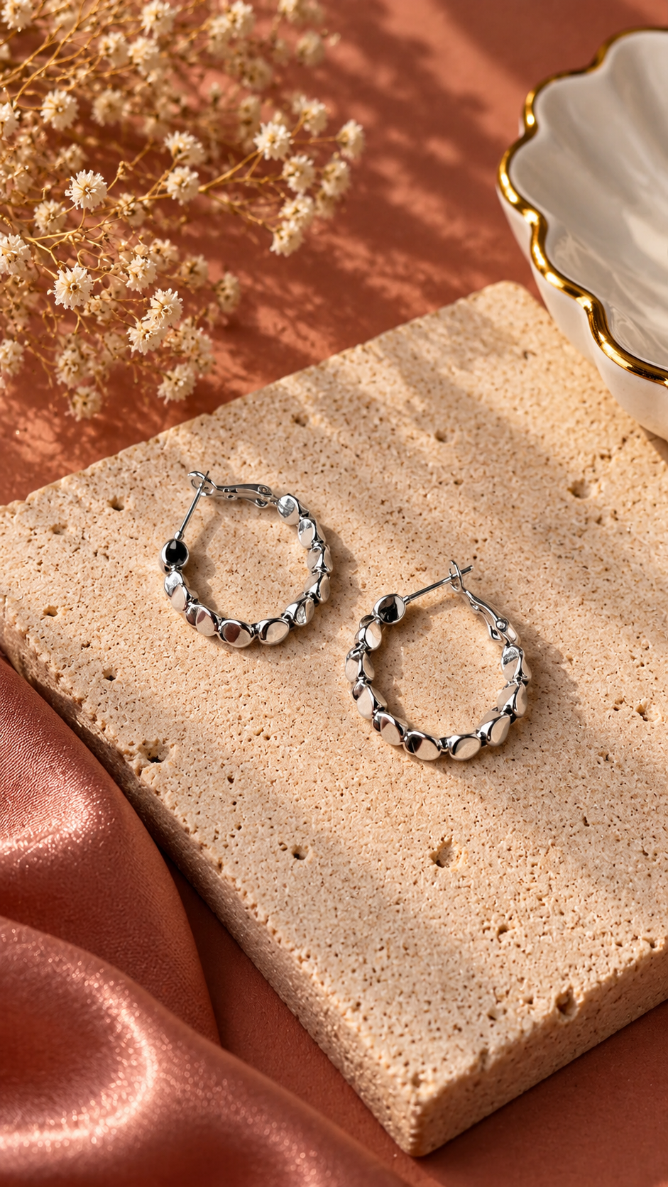 Daga-accessories Textured Hoop Earrings