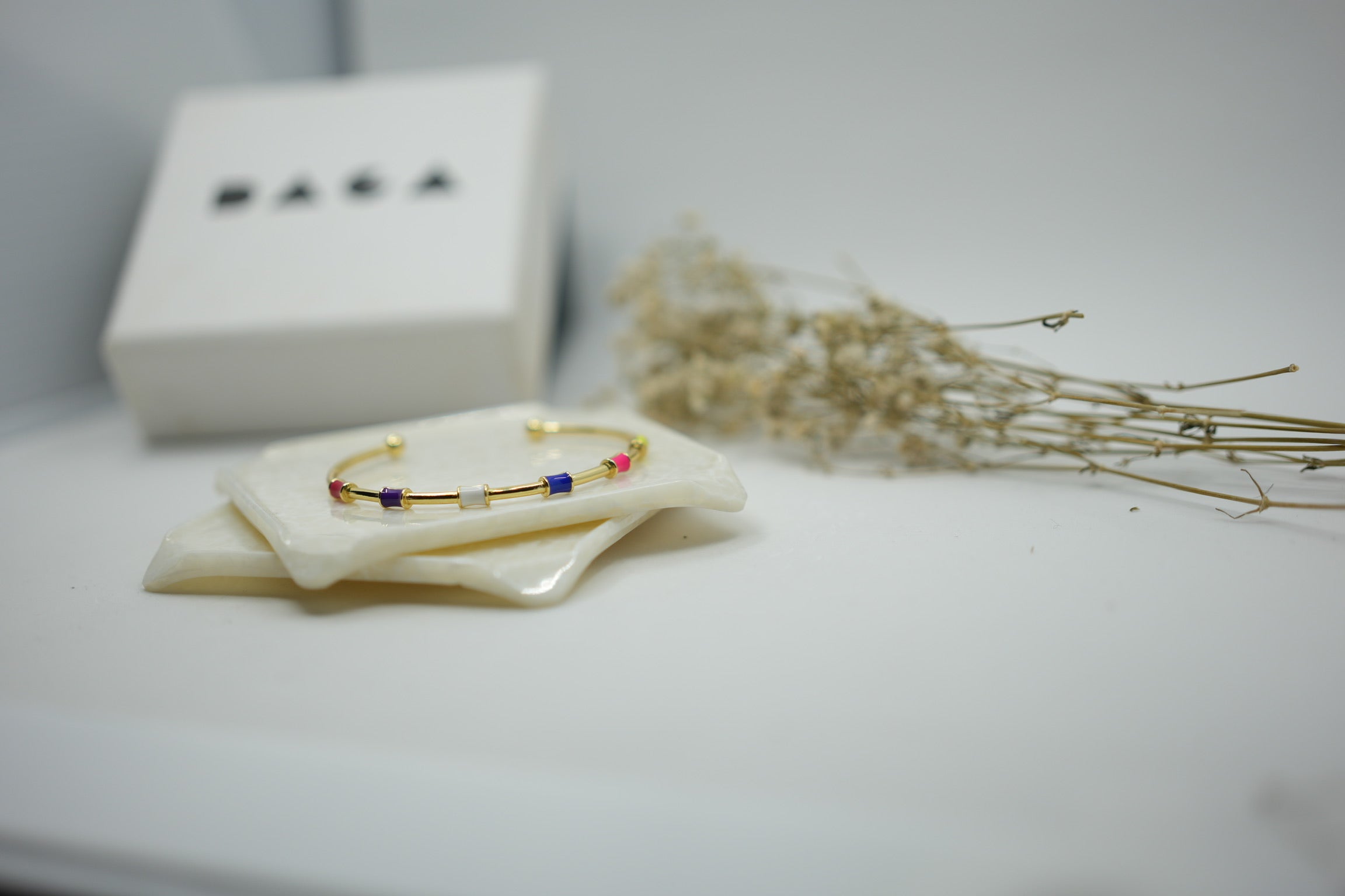 Stainless steel Delicate Enamel cuff