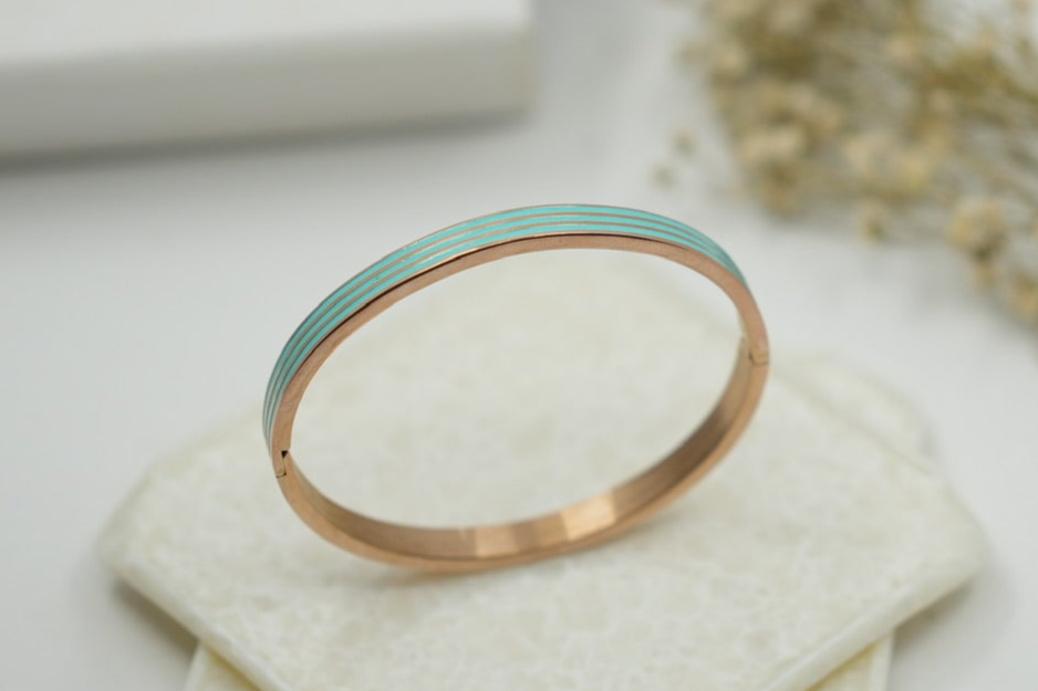 Stainless steel Band style Enamel cuff
