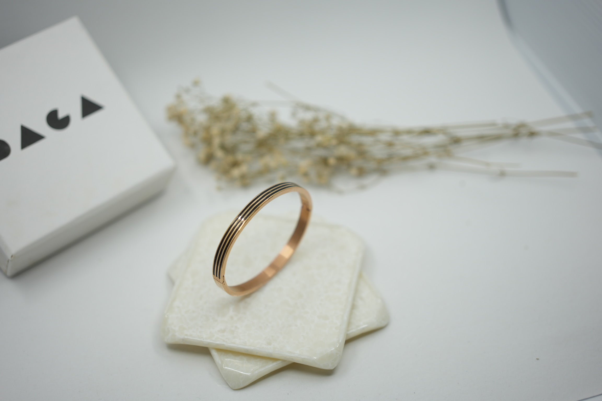 Stainless steel Band style Enamel cuff