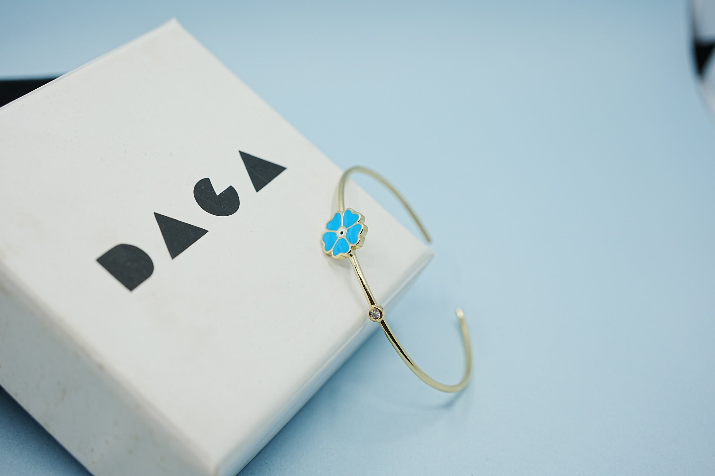 Stainless steel Flower evileye cuff