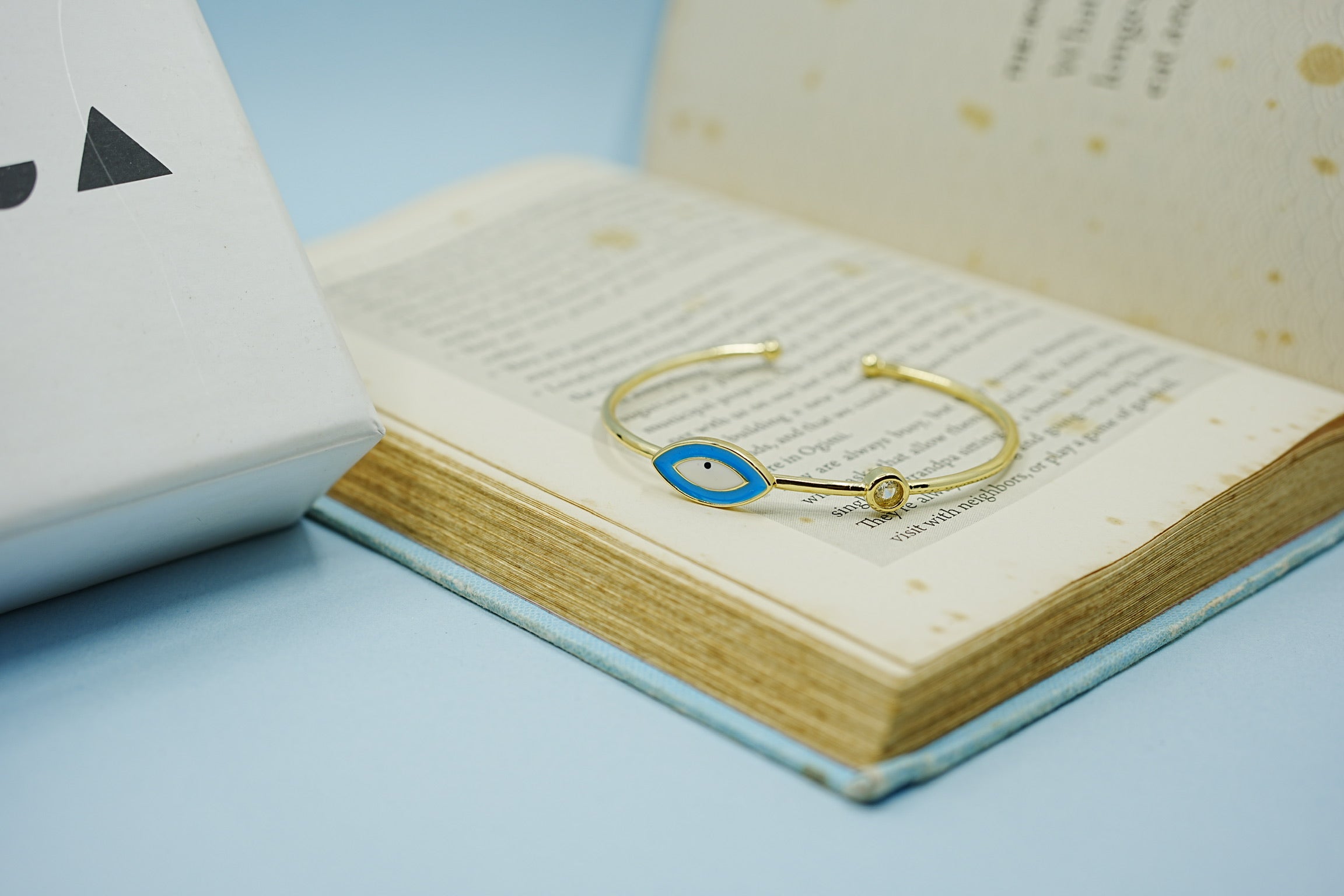 Stainless Steel Oval evileye cuff