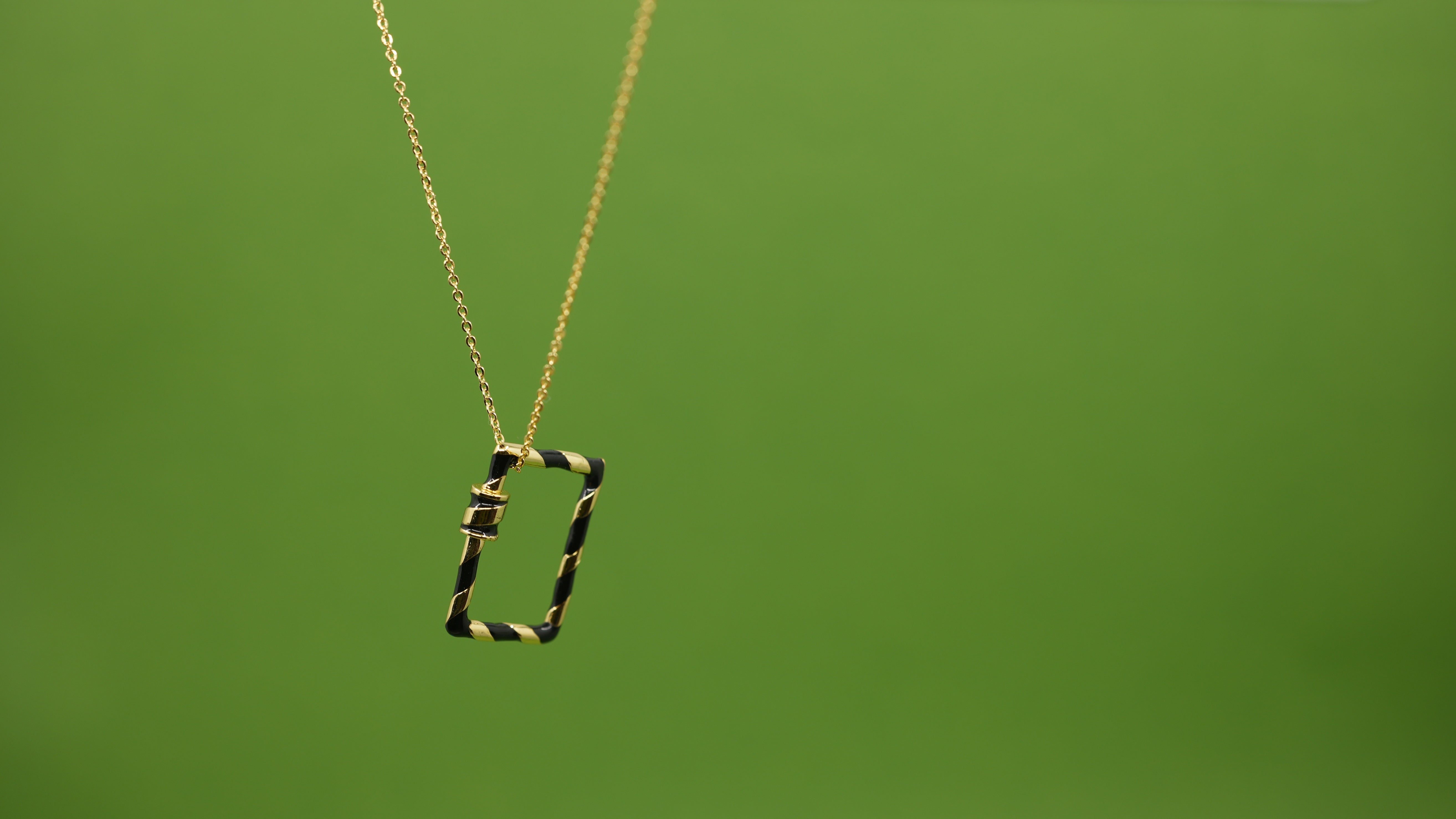 Candy Link Necklace Black