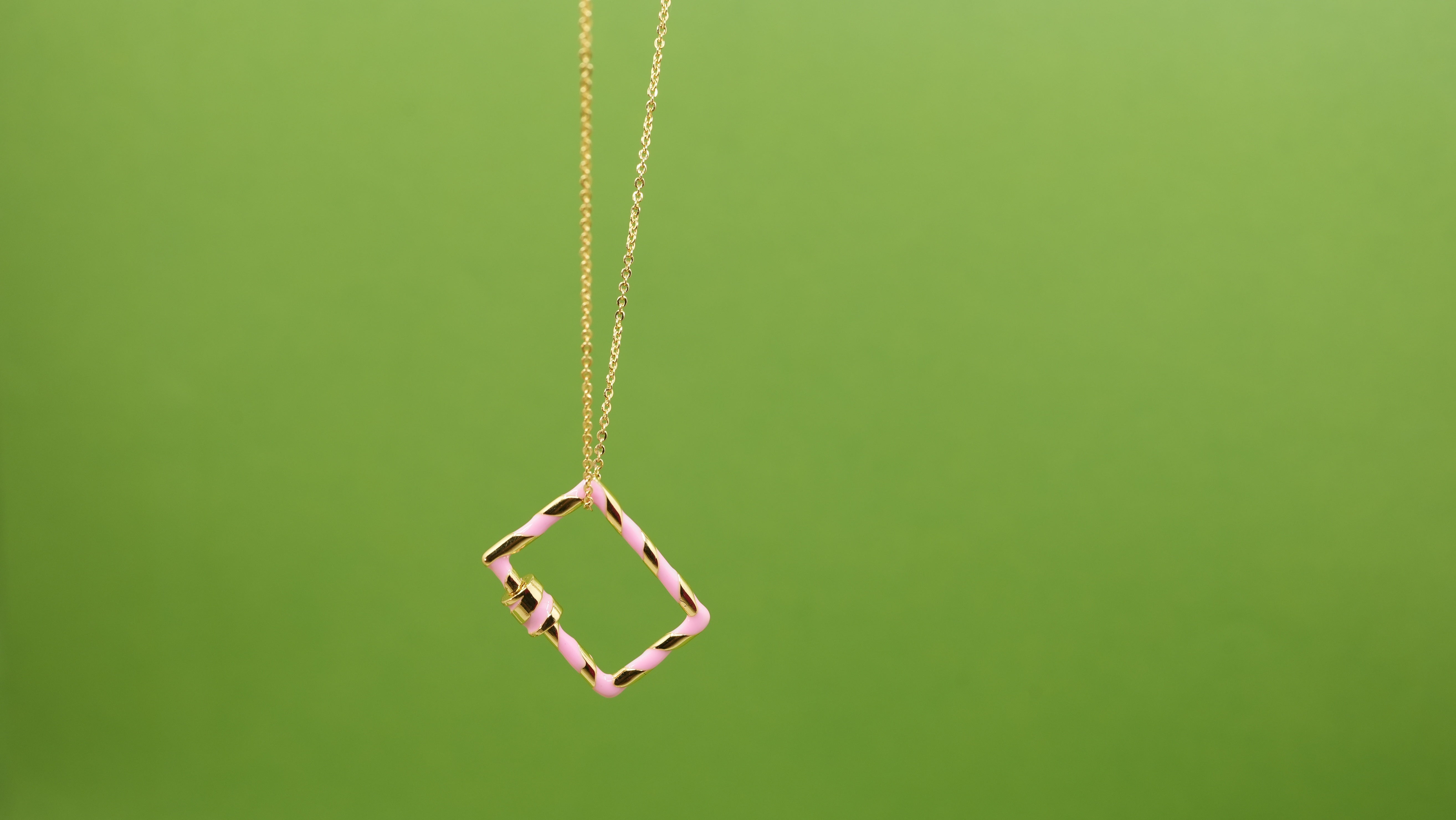 Candy Link Necklace Pink