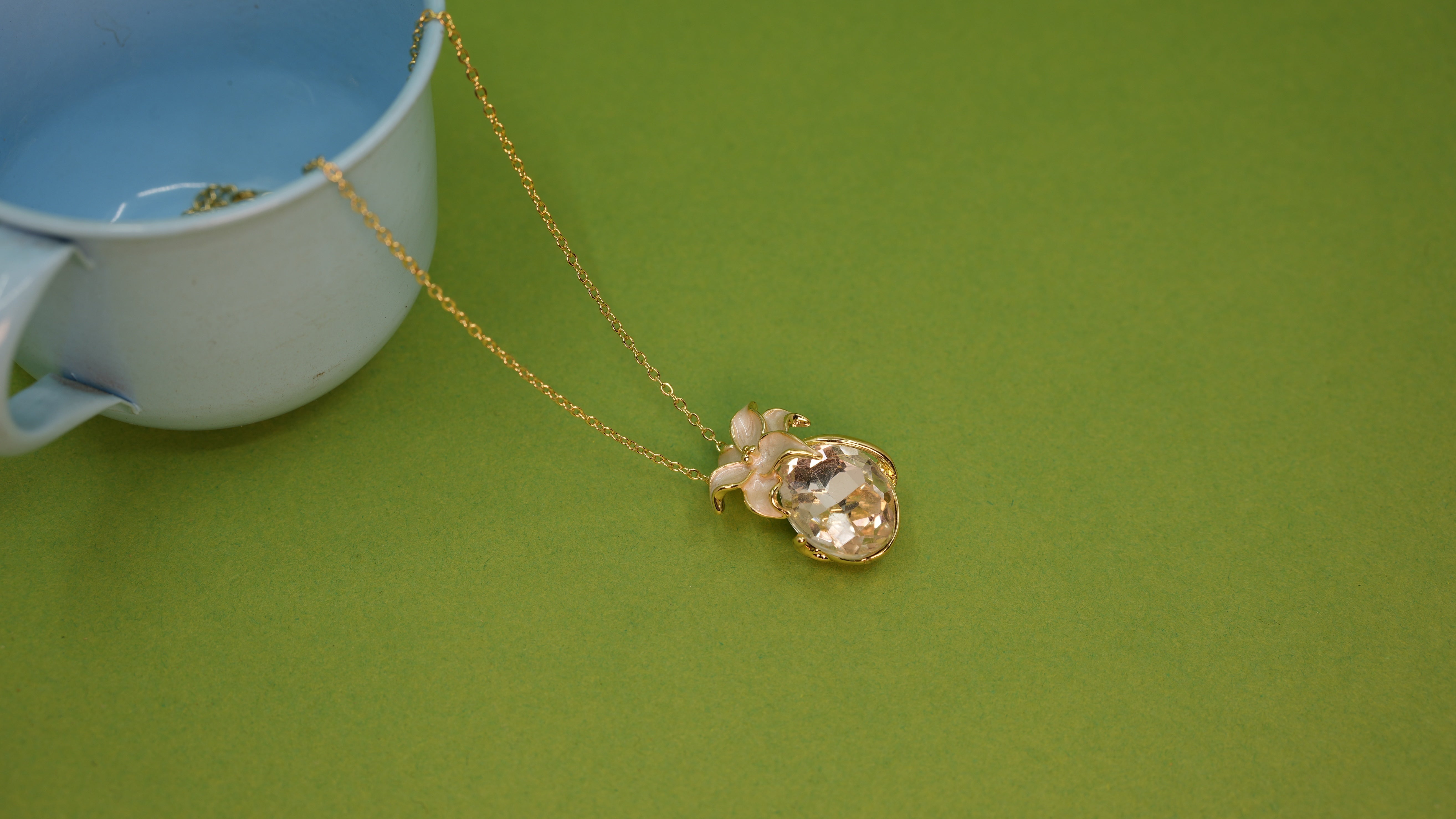 Floral Fusion Enamel Necklace White
