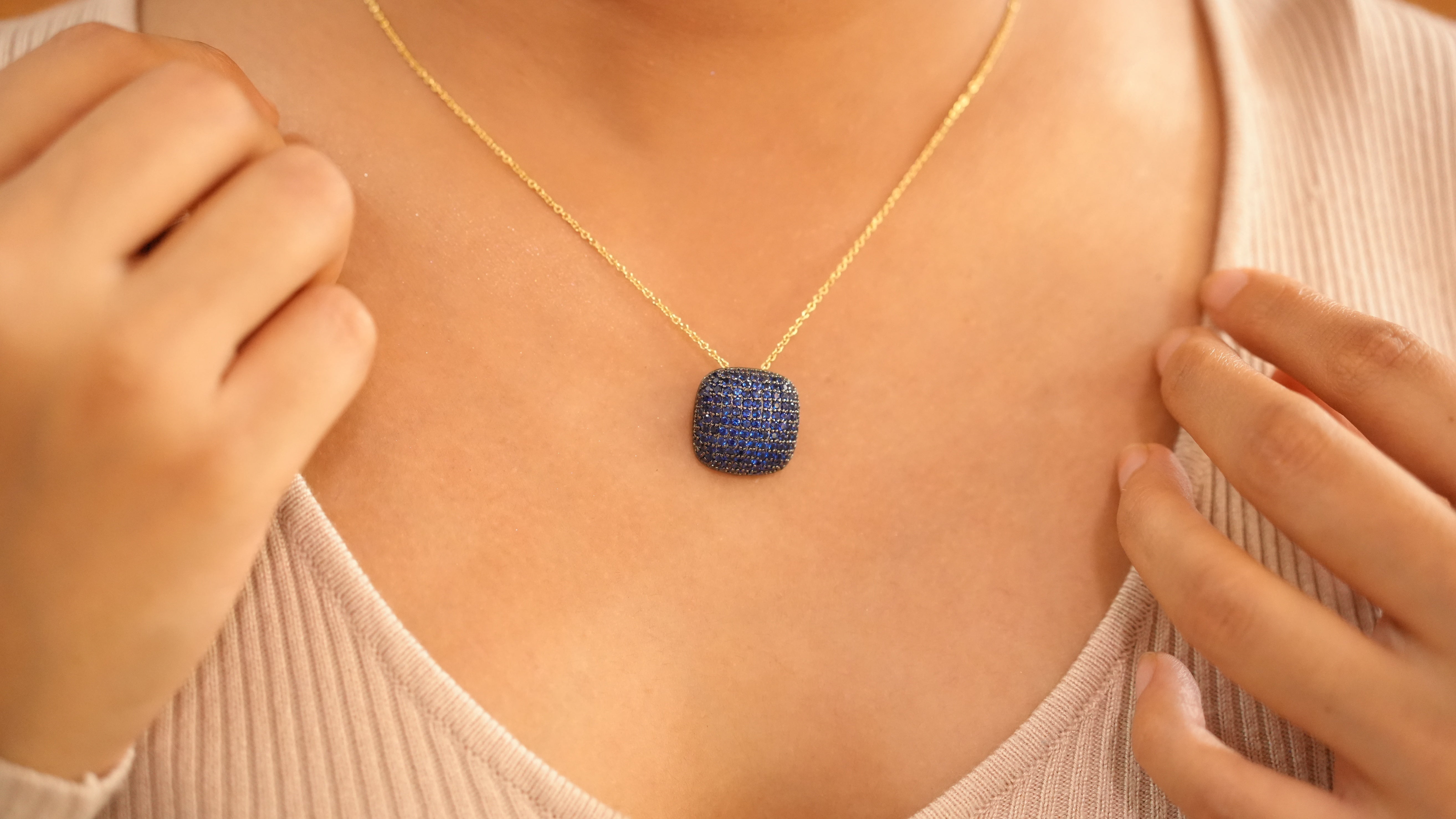 Geometric Spark Necklace Blue