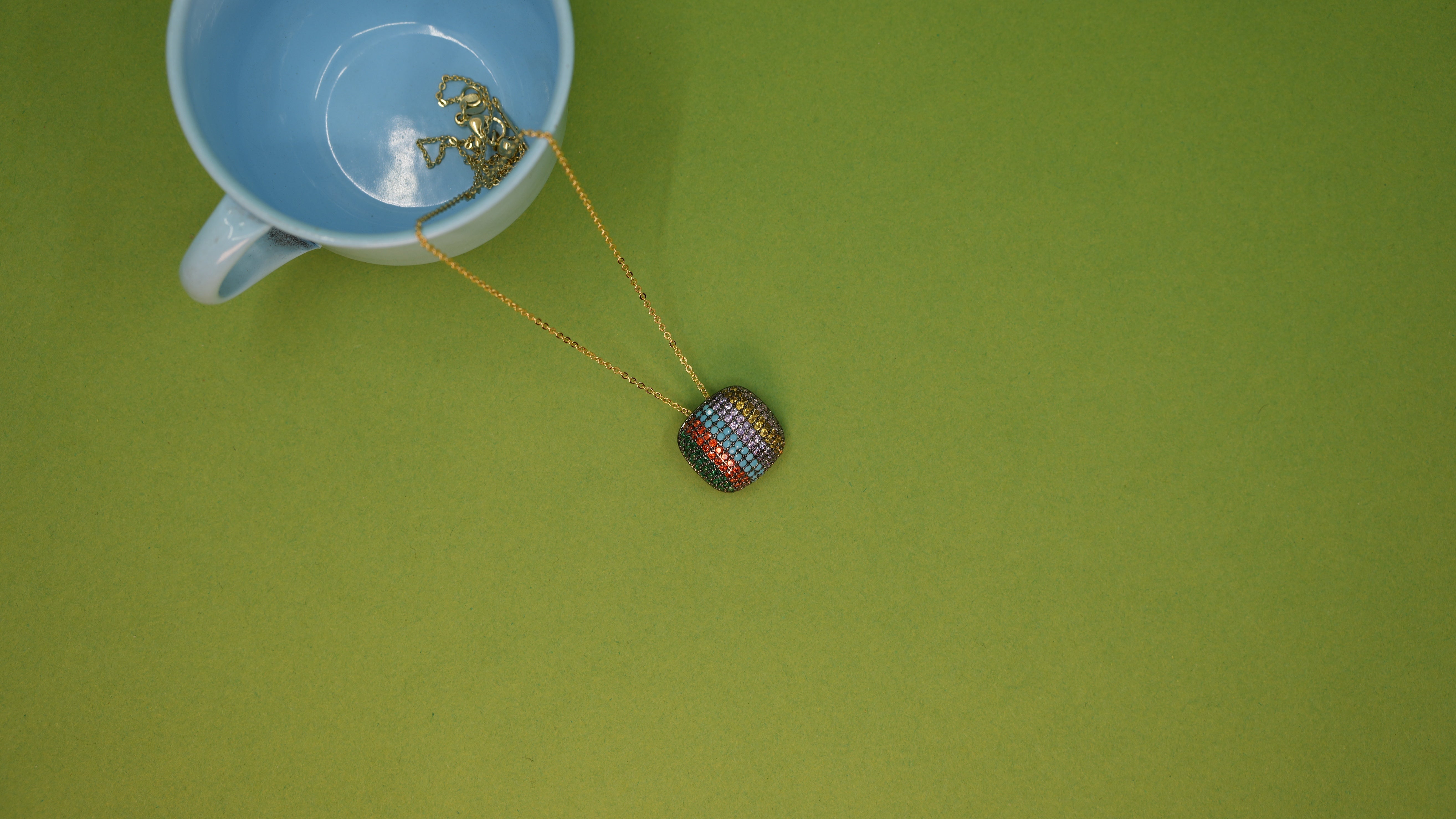 Geometric Spark Necklace multi