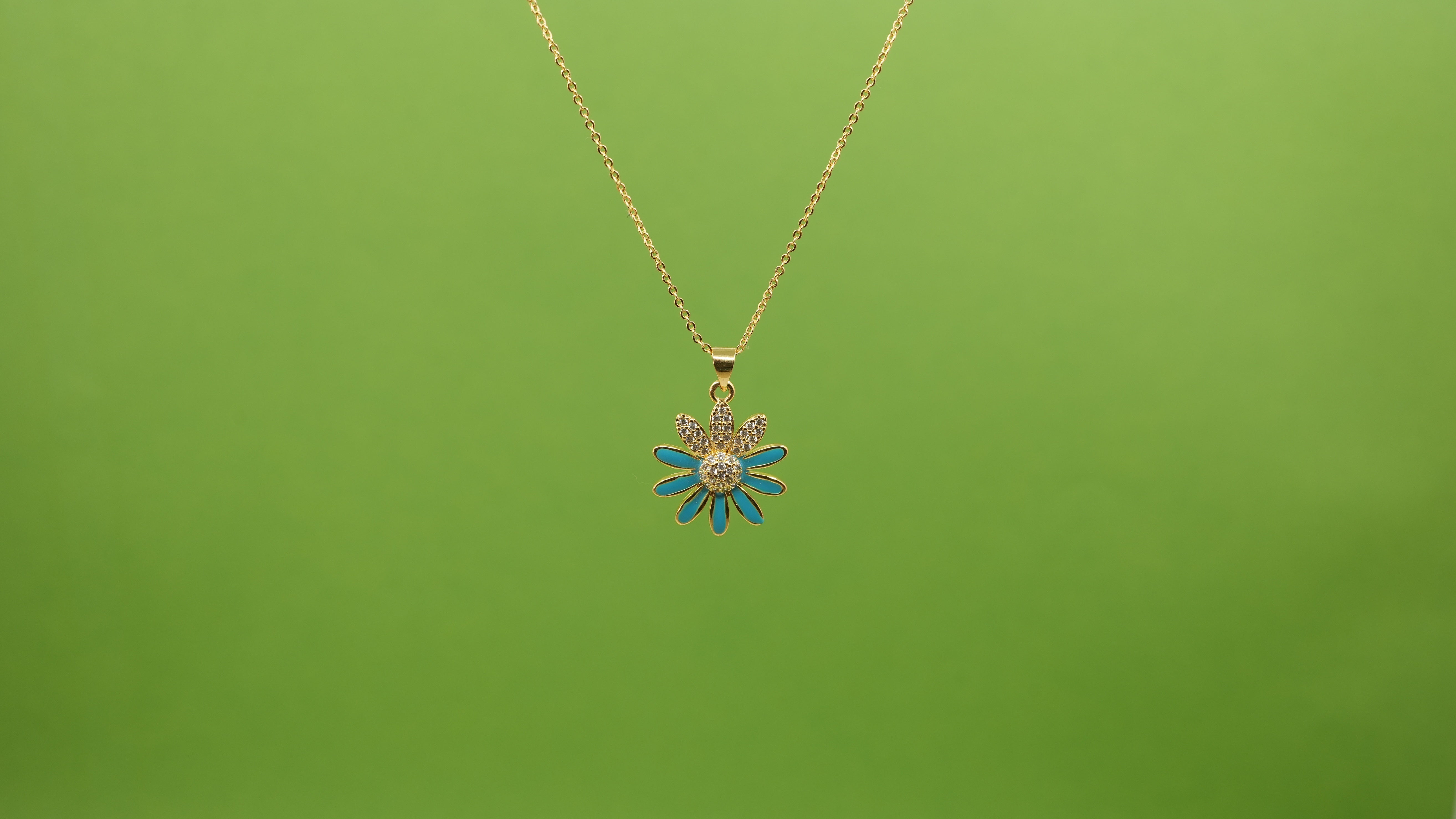 Sunny Bloom Blue Necklace