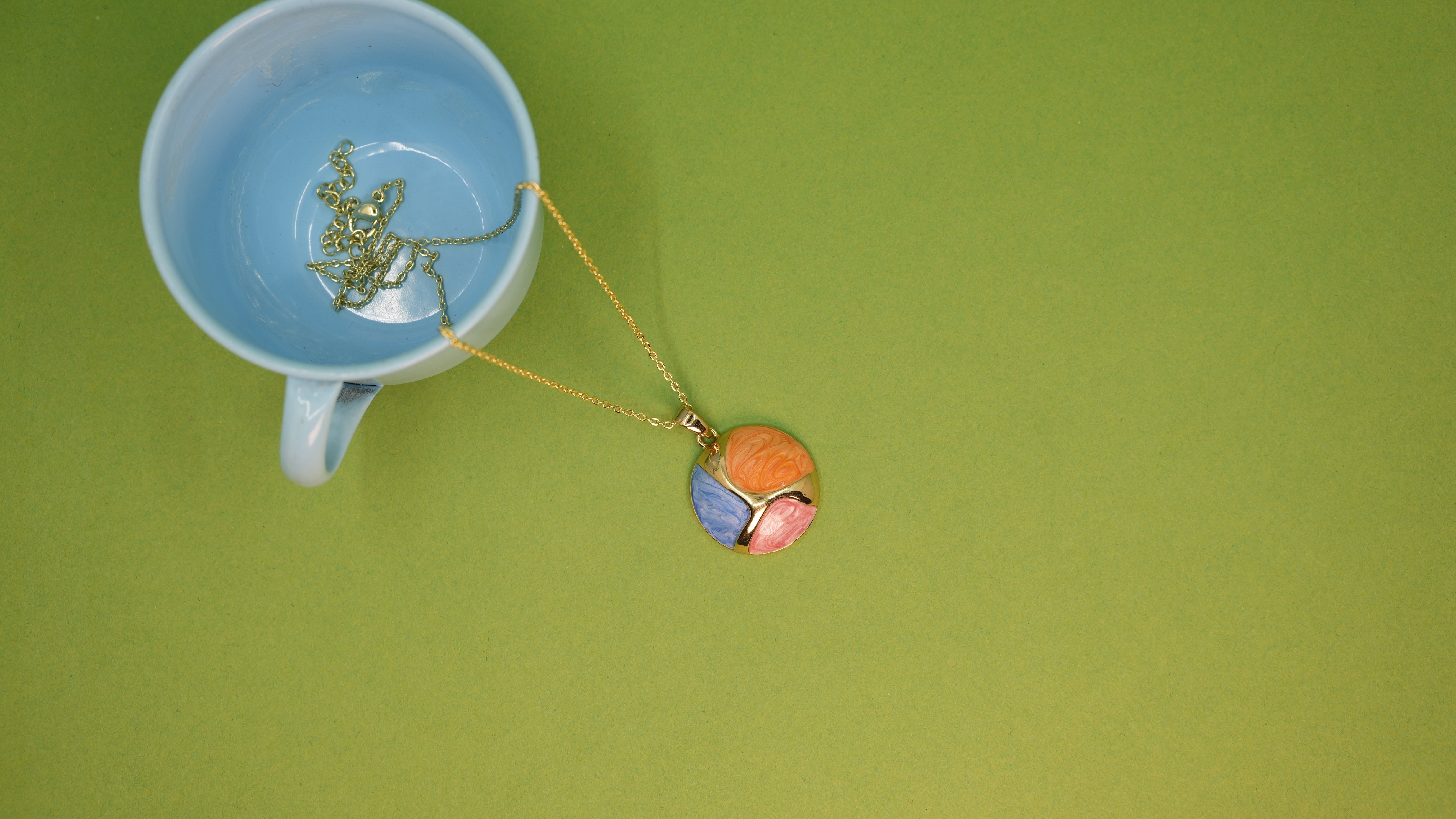 Sculpted Colours Necklace
