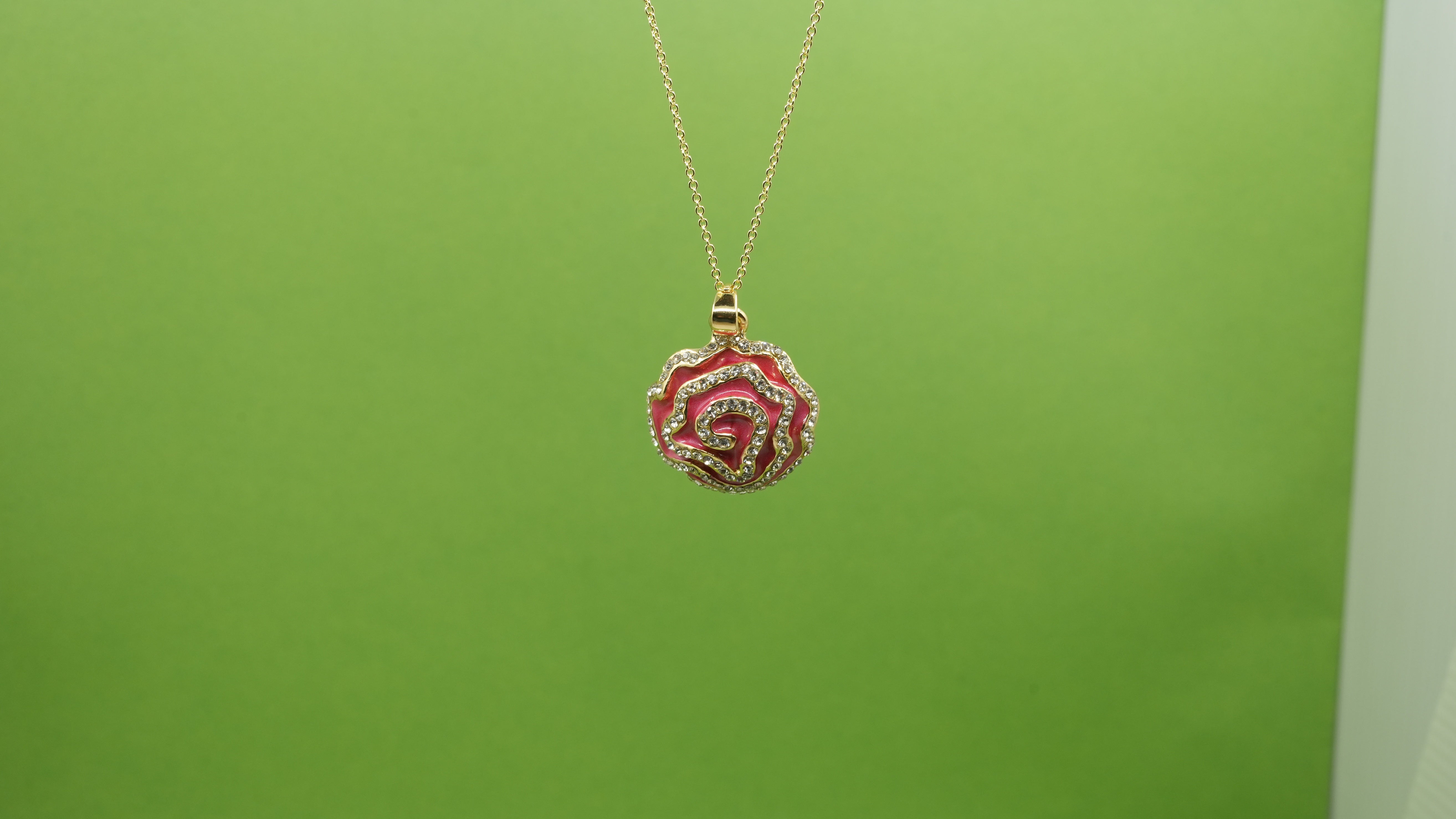 Sculpted Rose Necklace