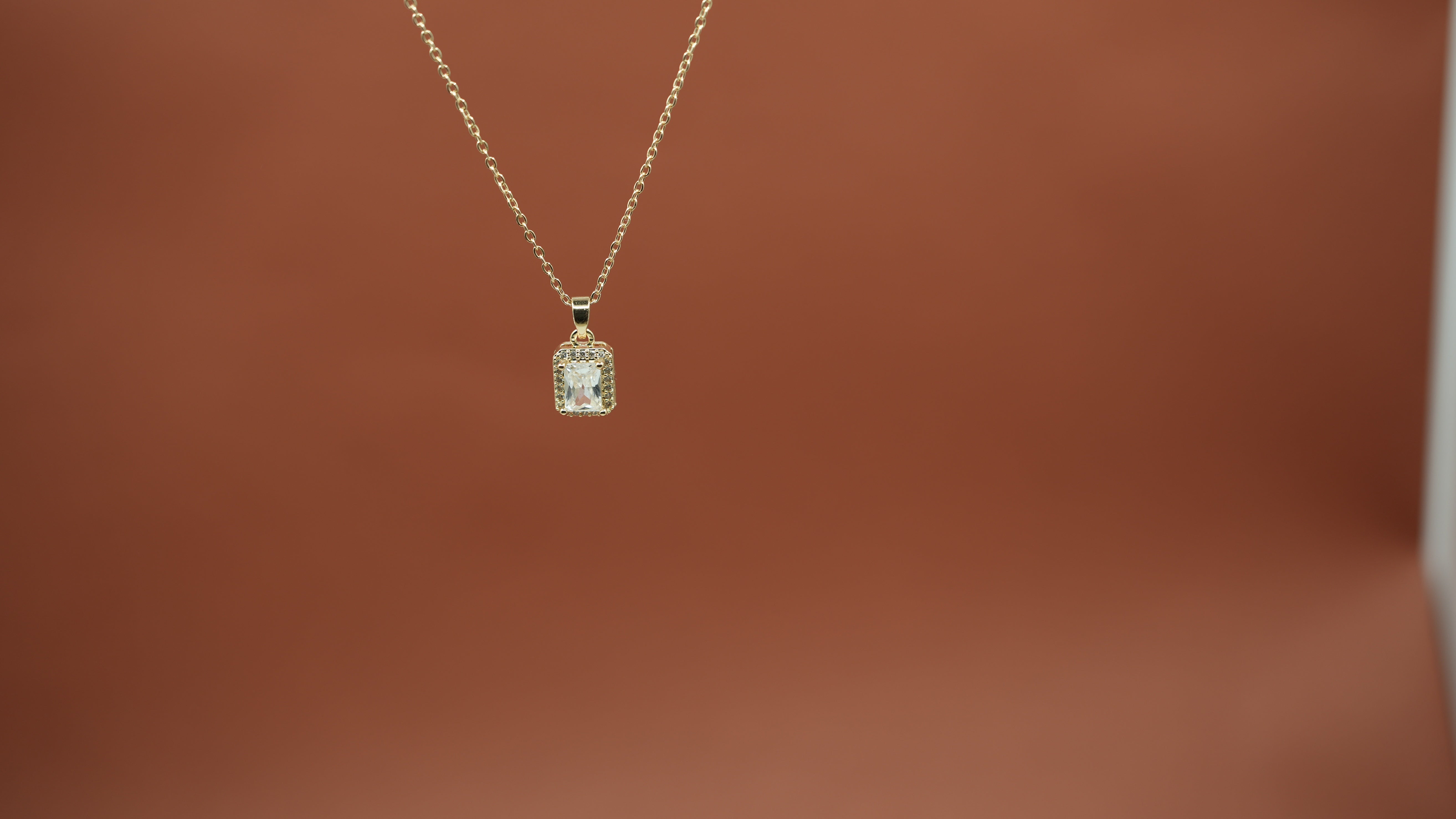 Core Glow Necklace
