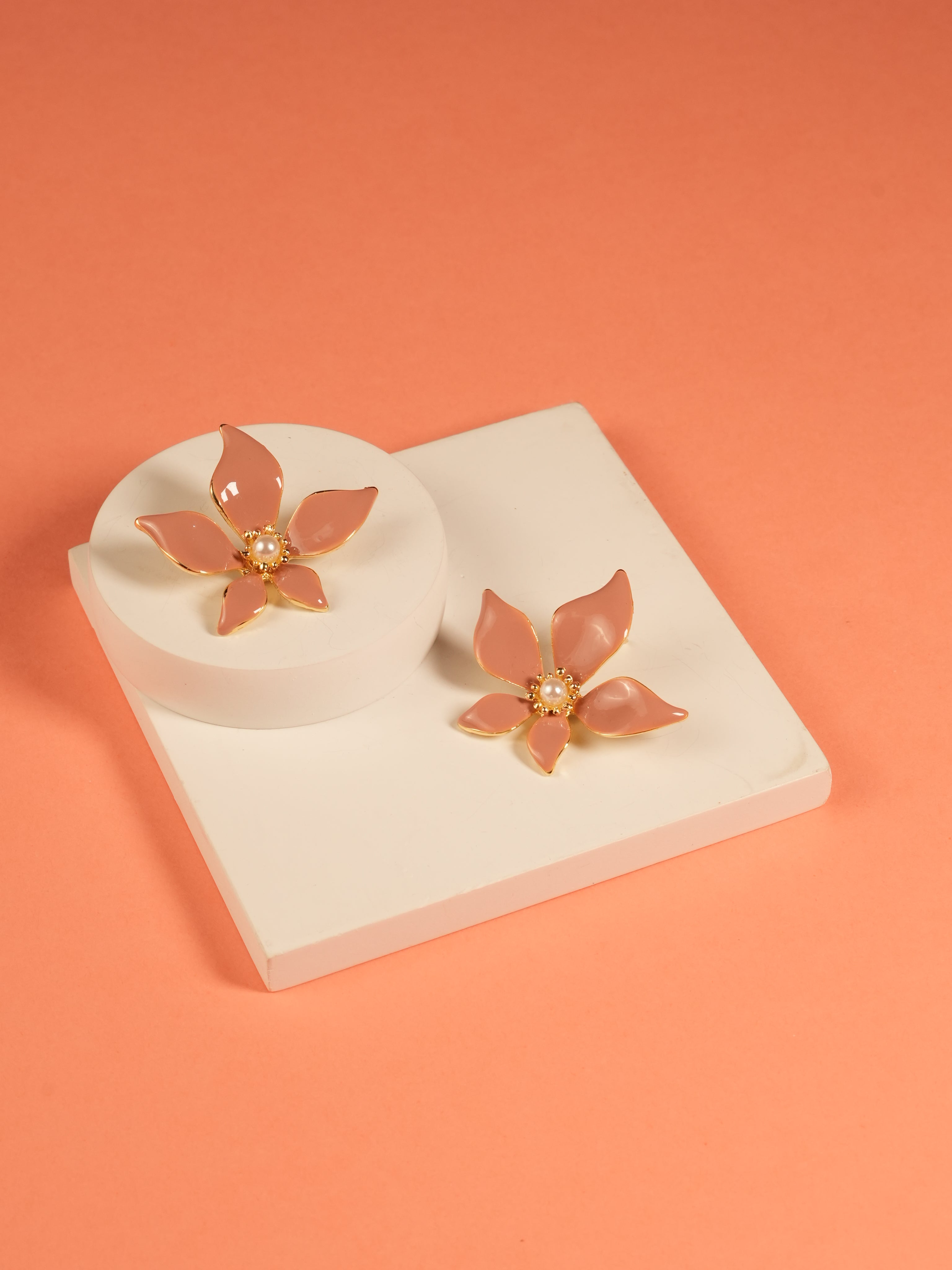 Dusky eccestra bloom