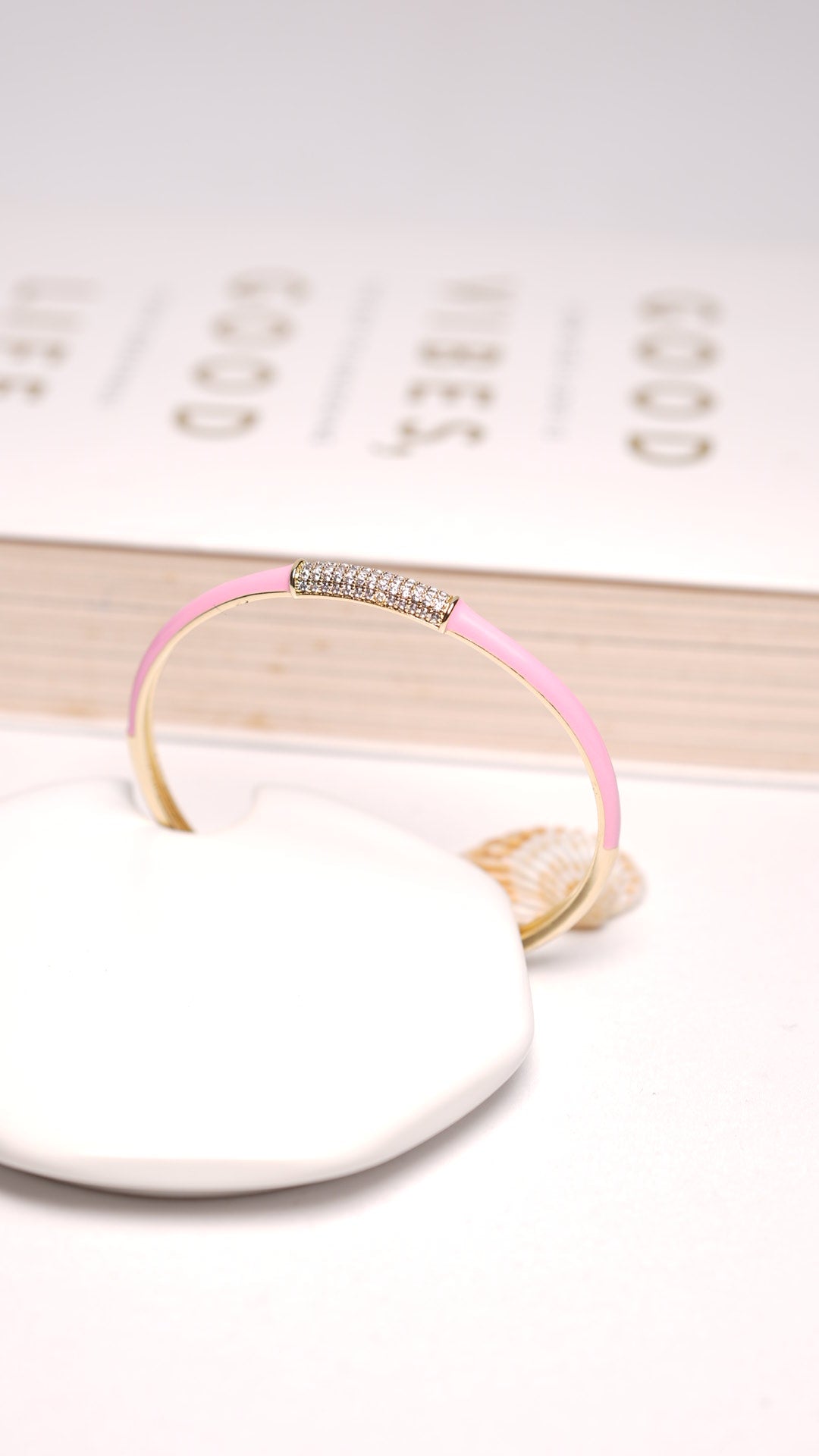 Blush gleam bracelet