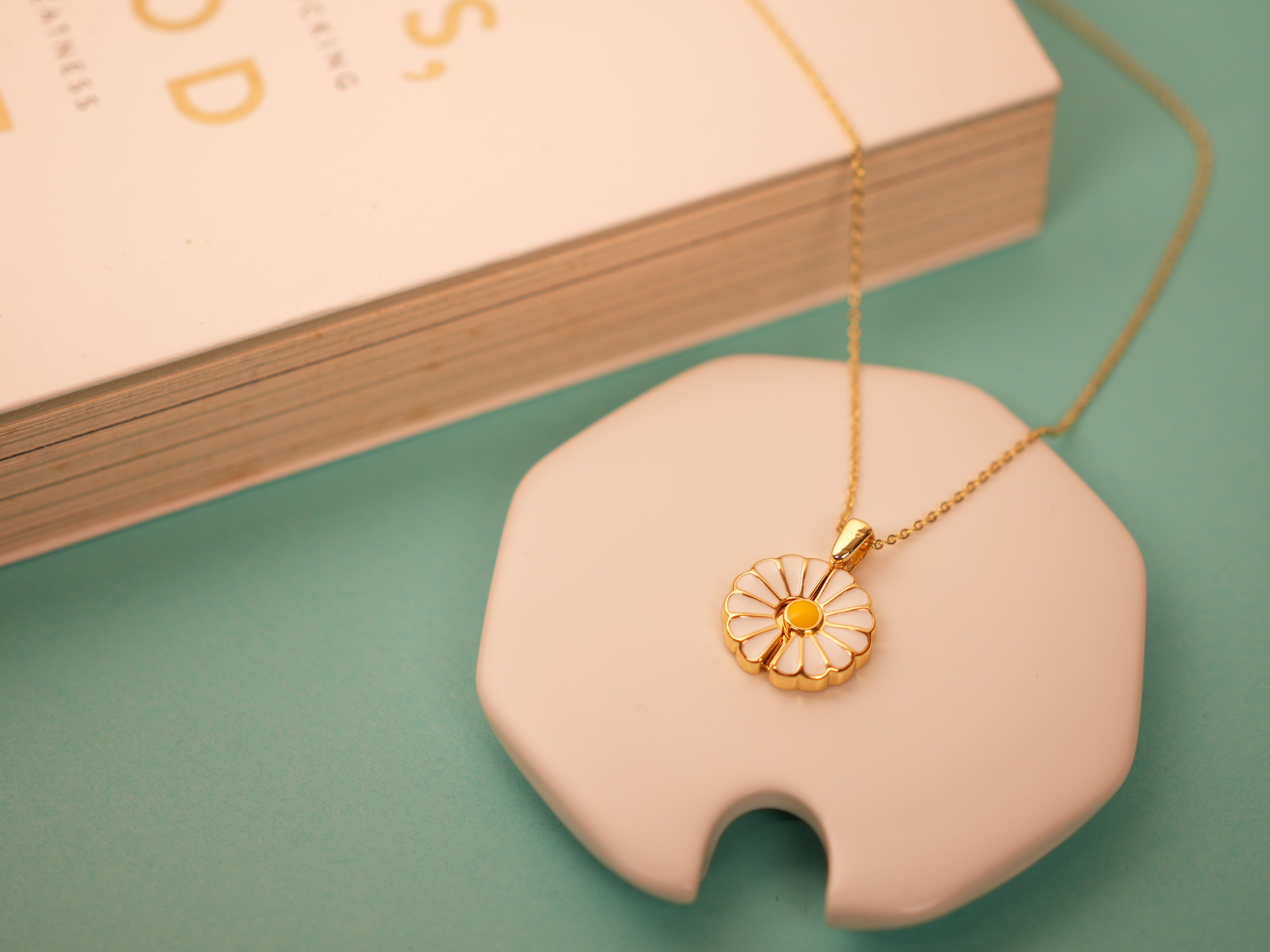 Floral Whisper Necklace