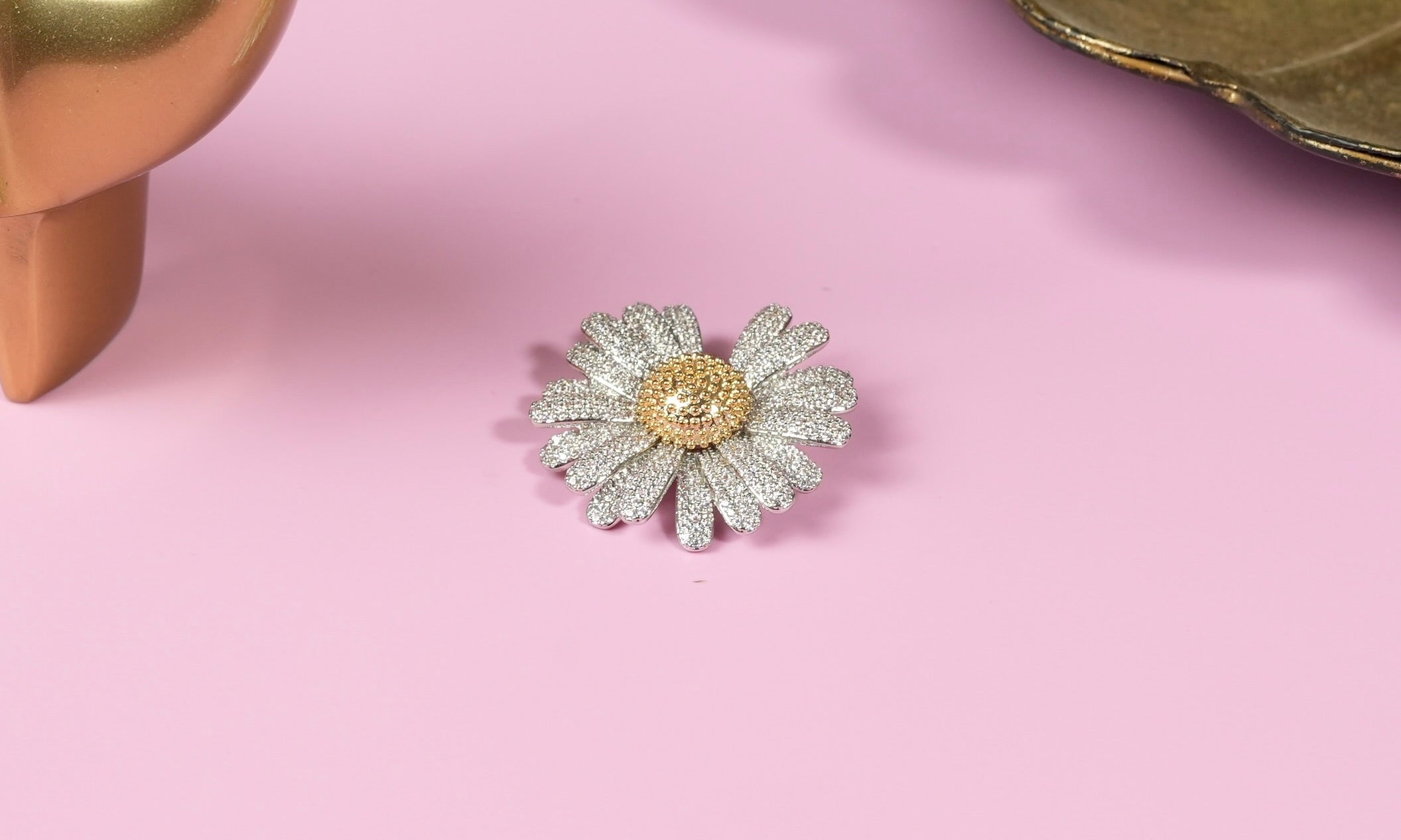Sliver studded flower Brooch