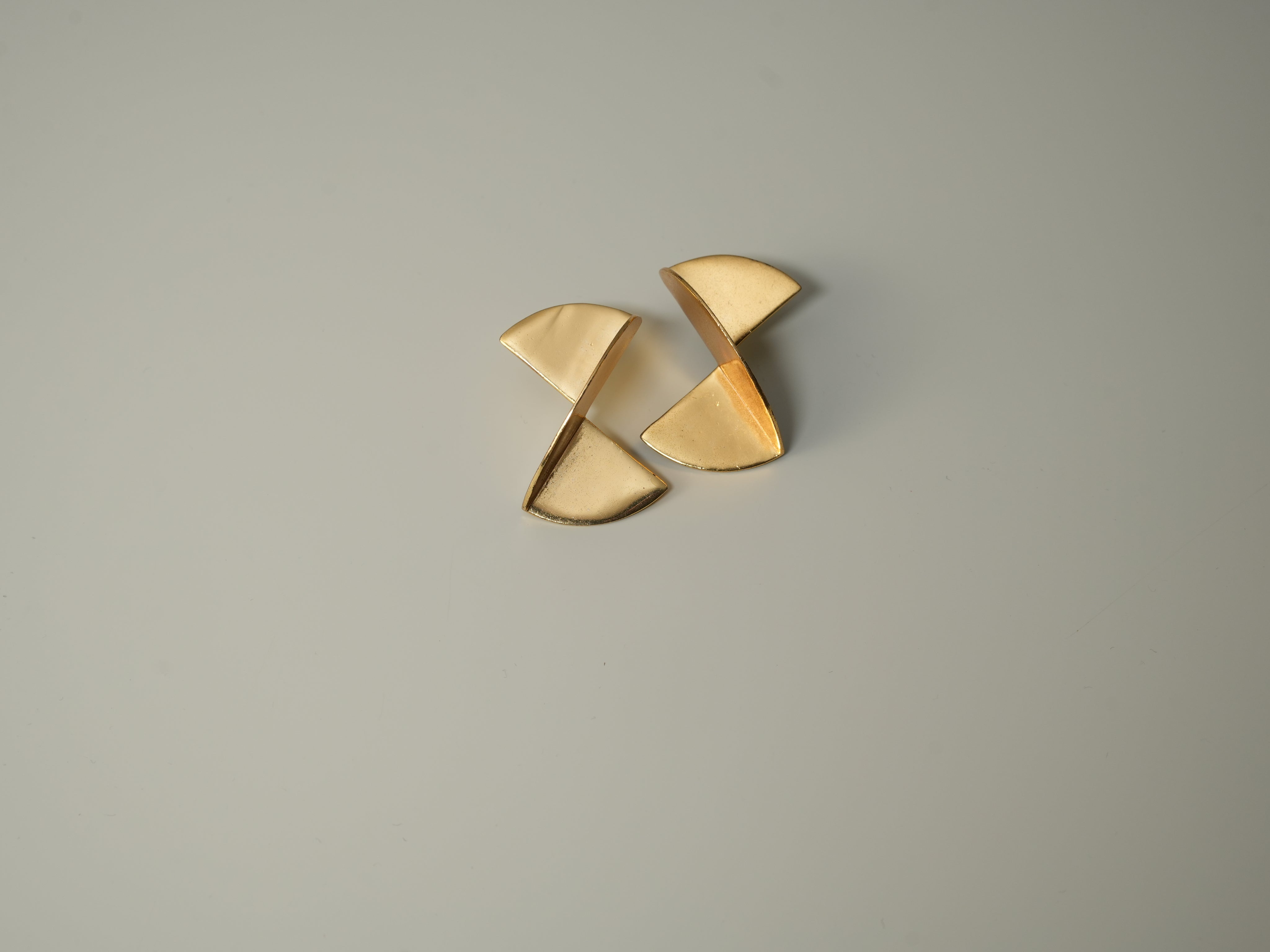 Origami fold gold