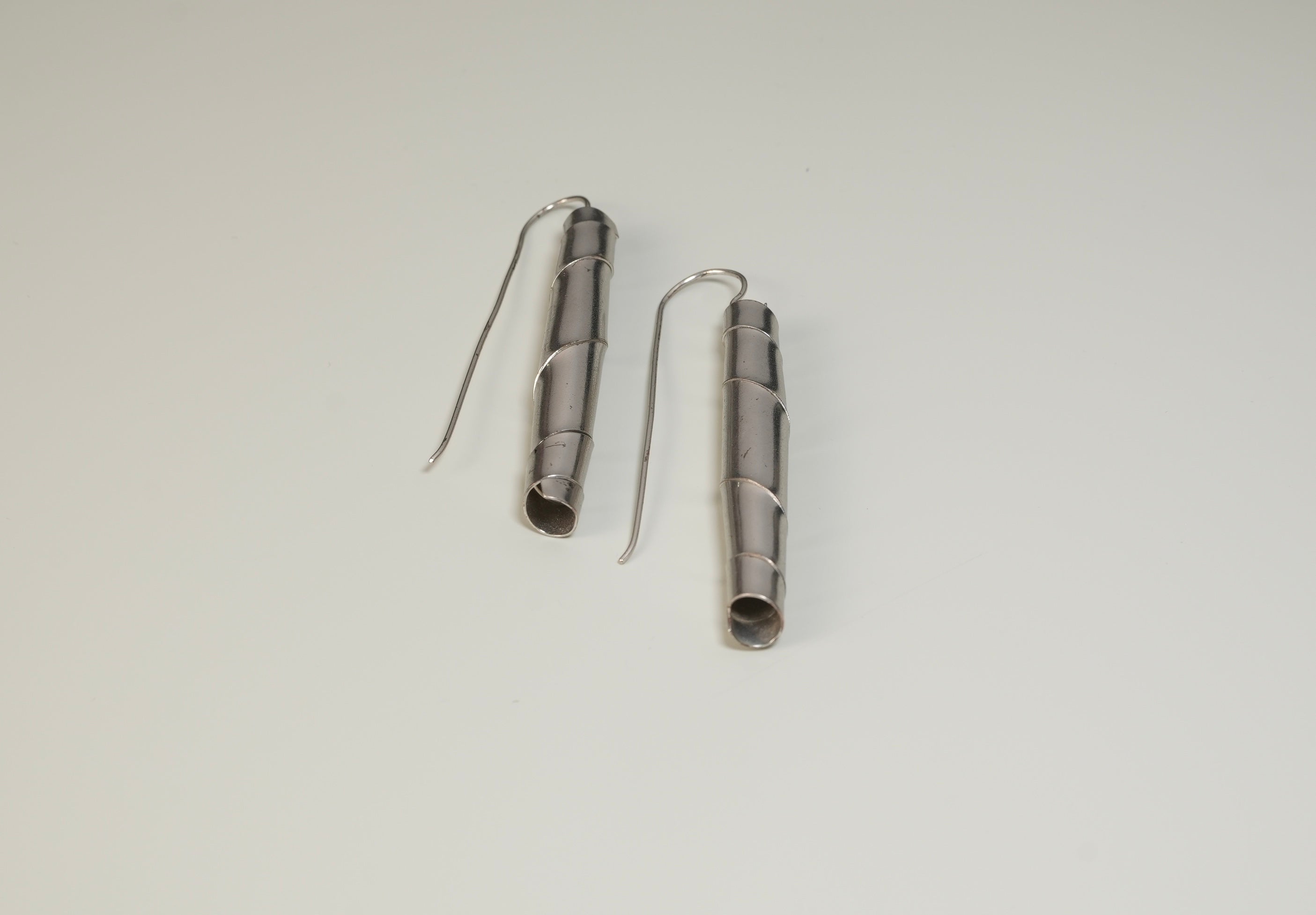 Roll silver hoop