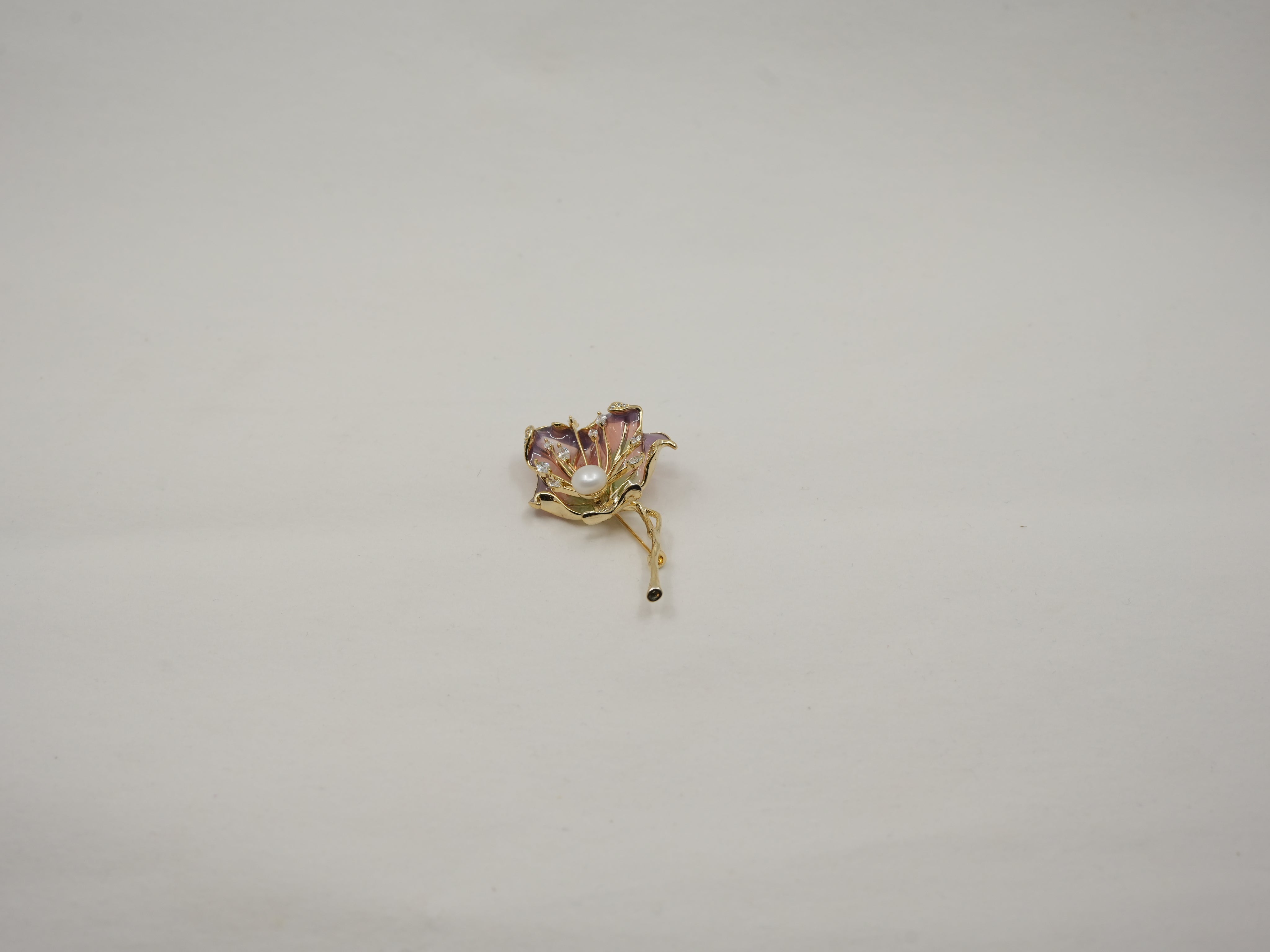 Lavender flower brooch