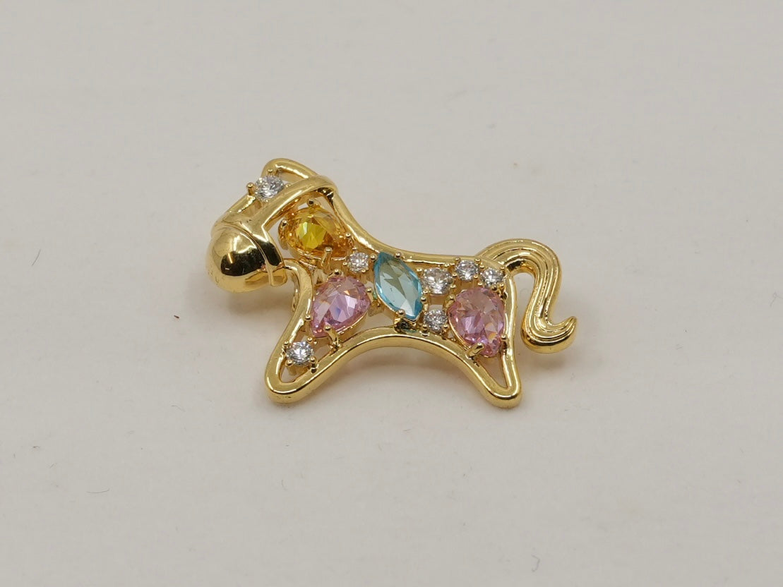 Sparkling pony brooch