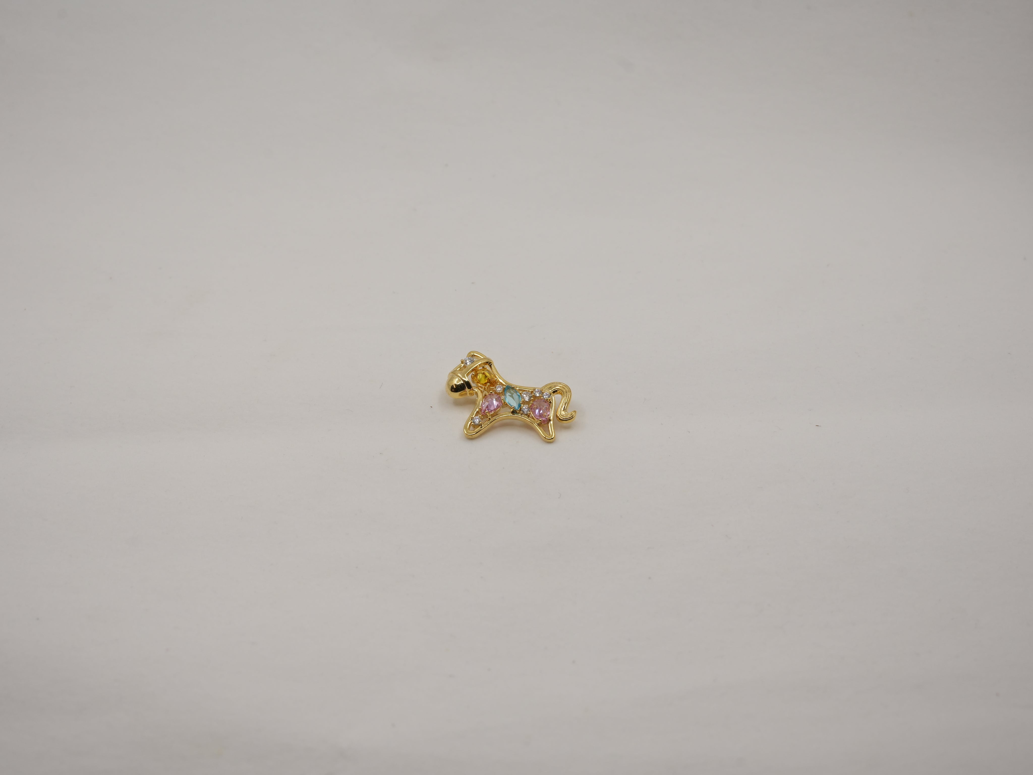 Sparkling pony brooch