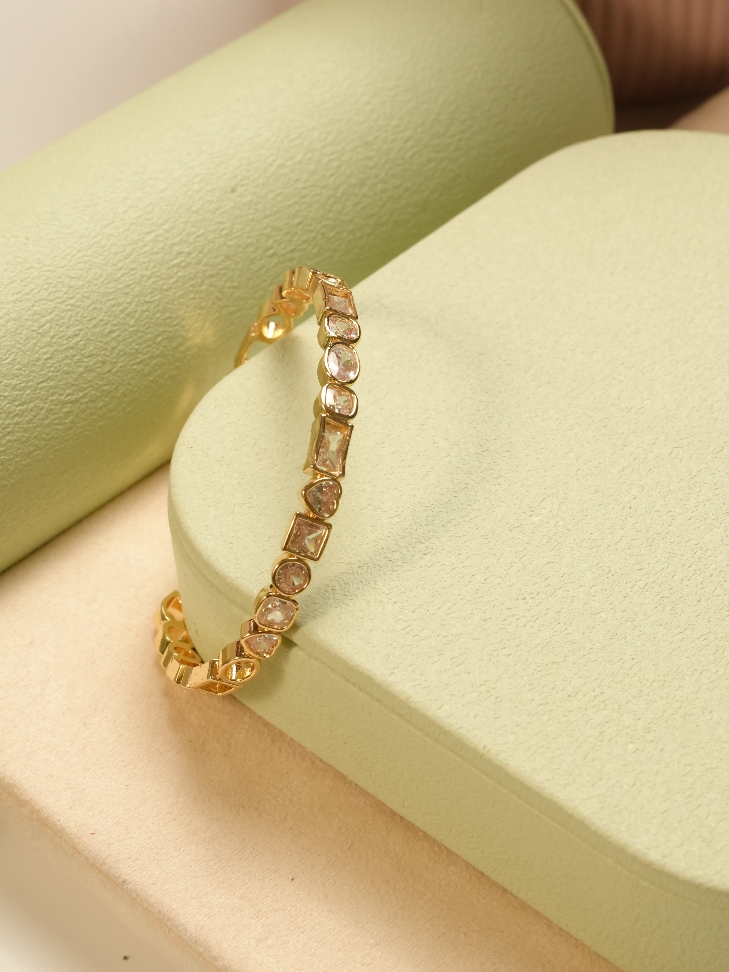 Gold geometric crystal Bracelet
