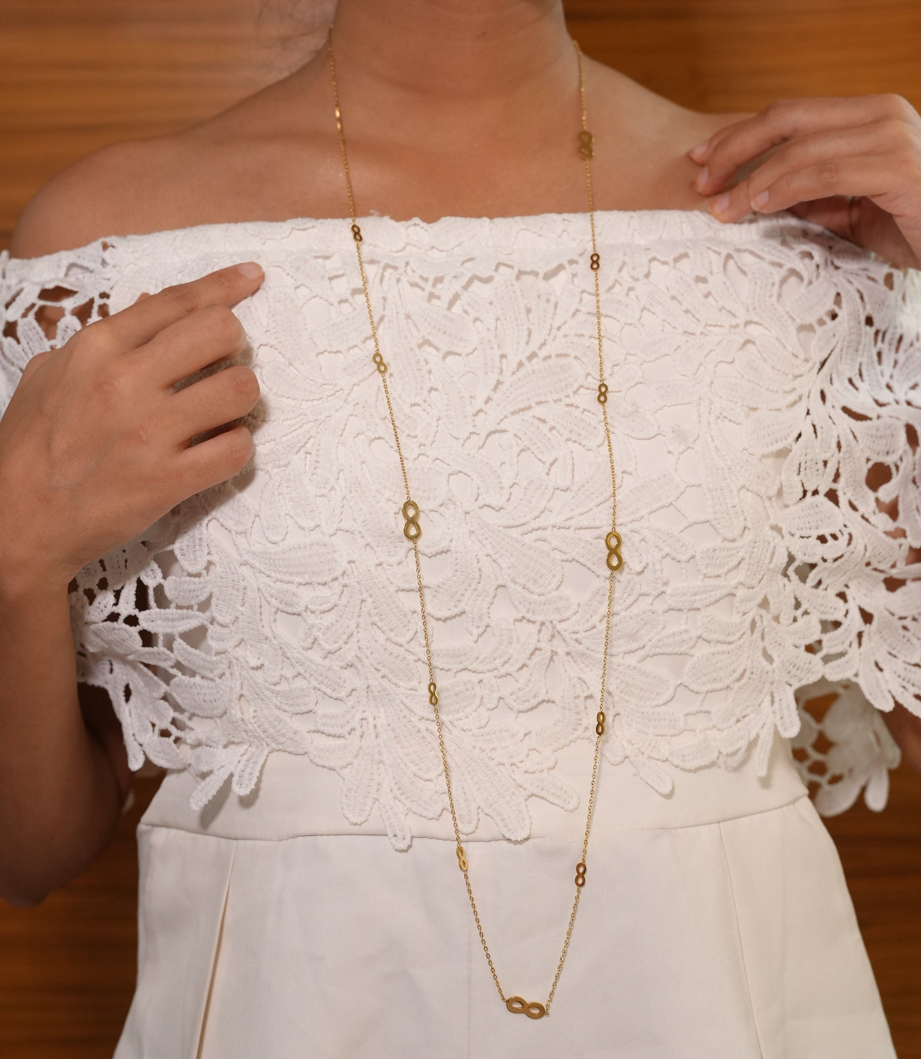 Infinite Shaped Long Necklace