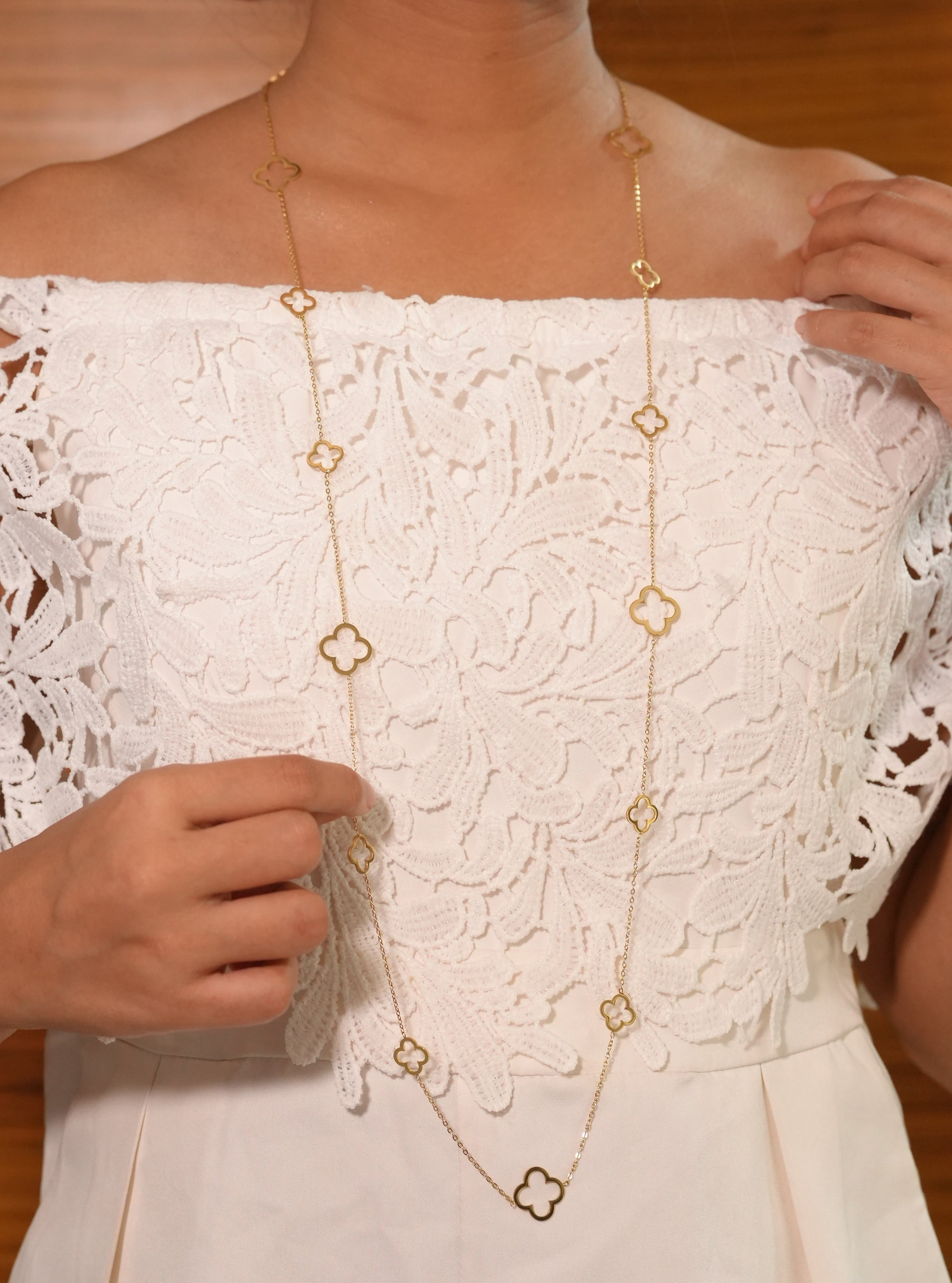 Clover Shaped Long Necklace