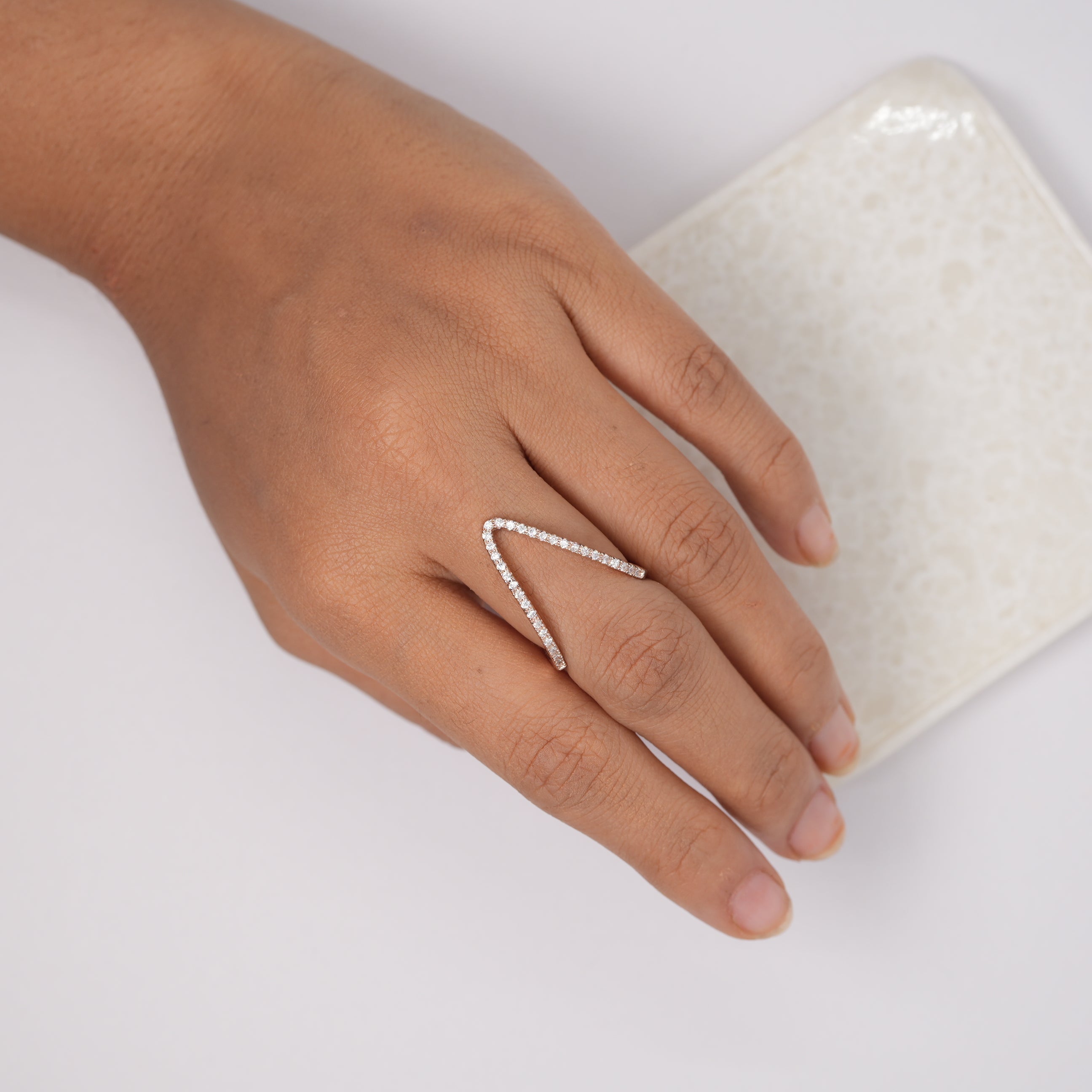 V Ring