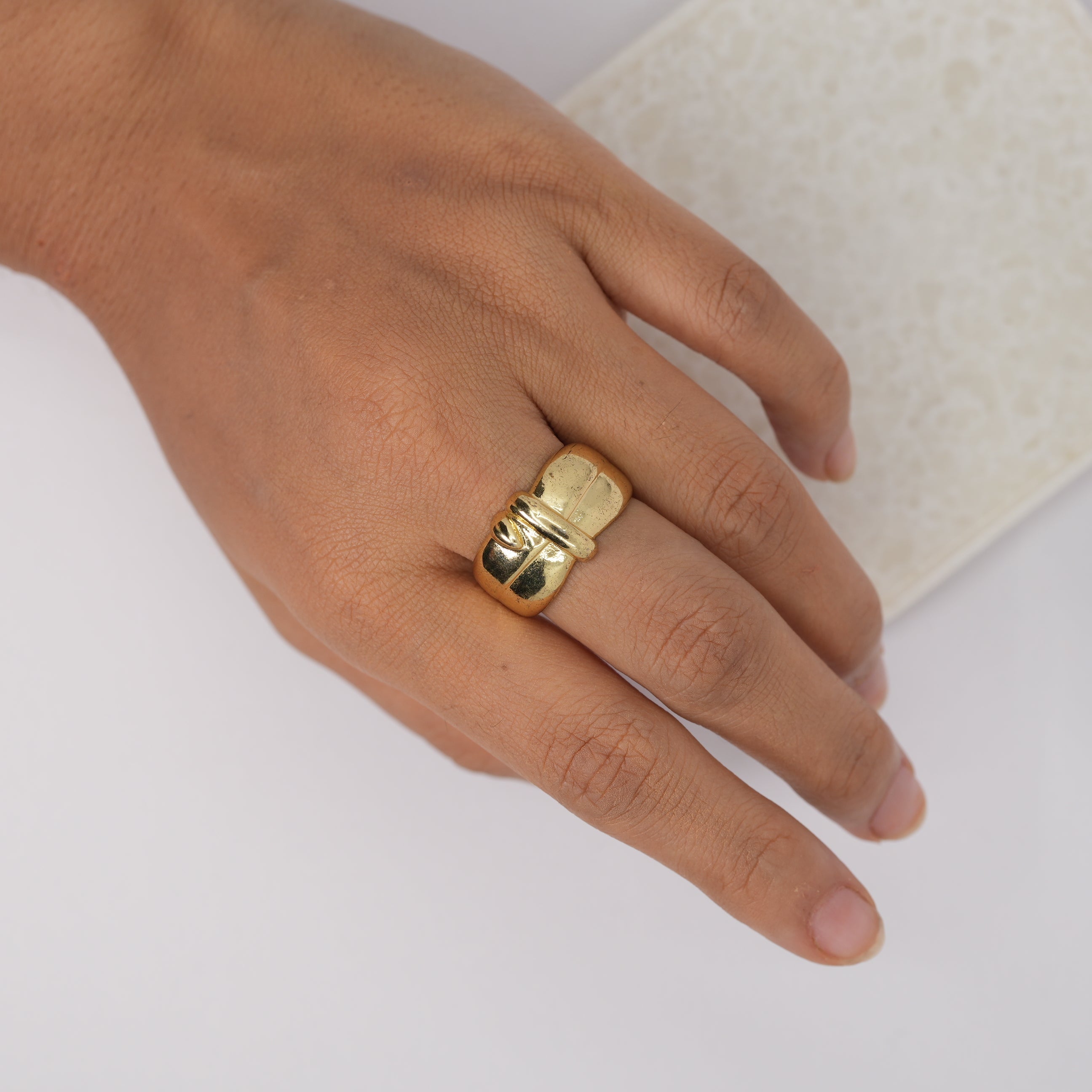 Bow Band Ring