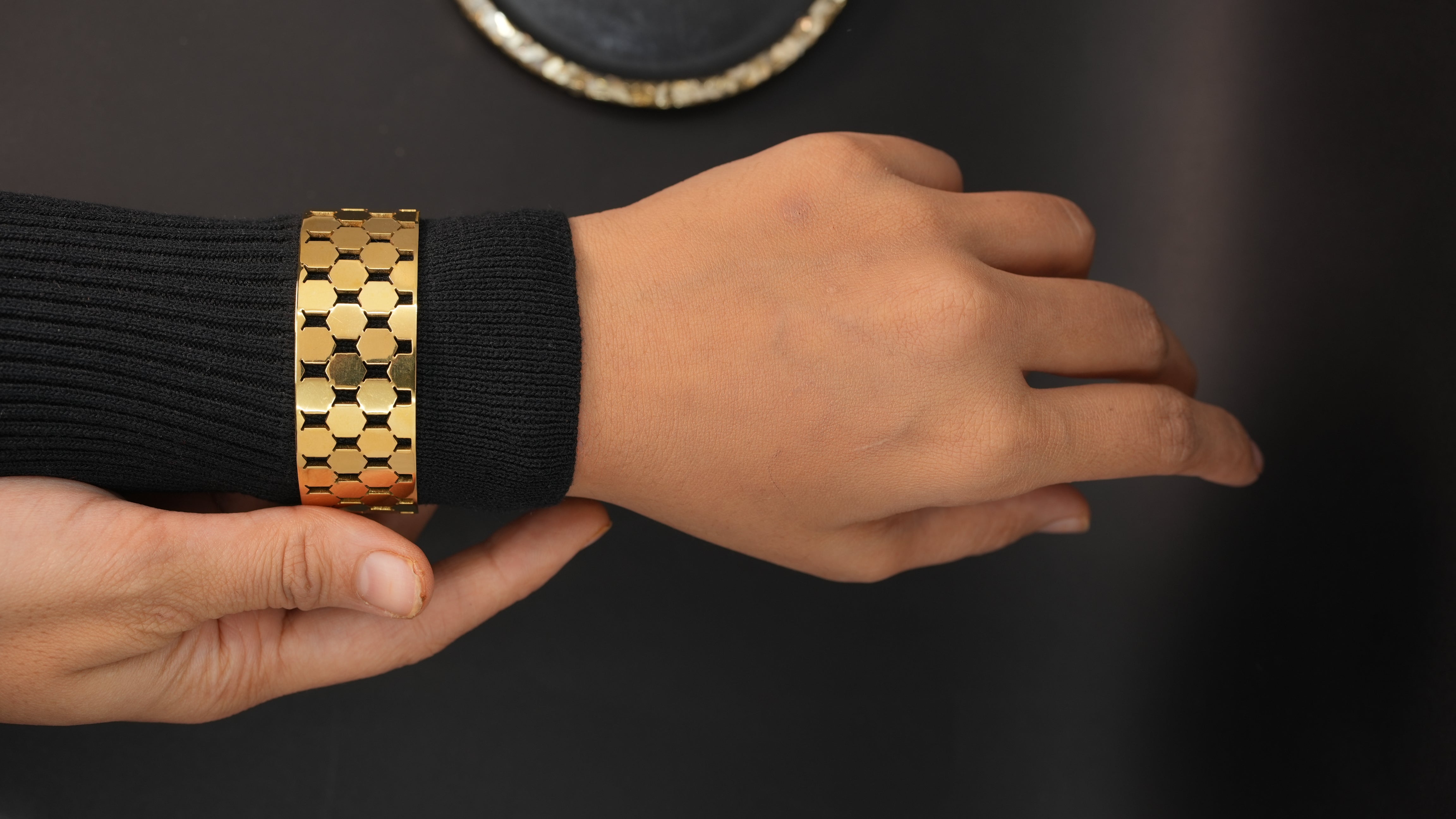 Circle Work Cuff