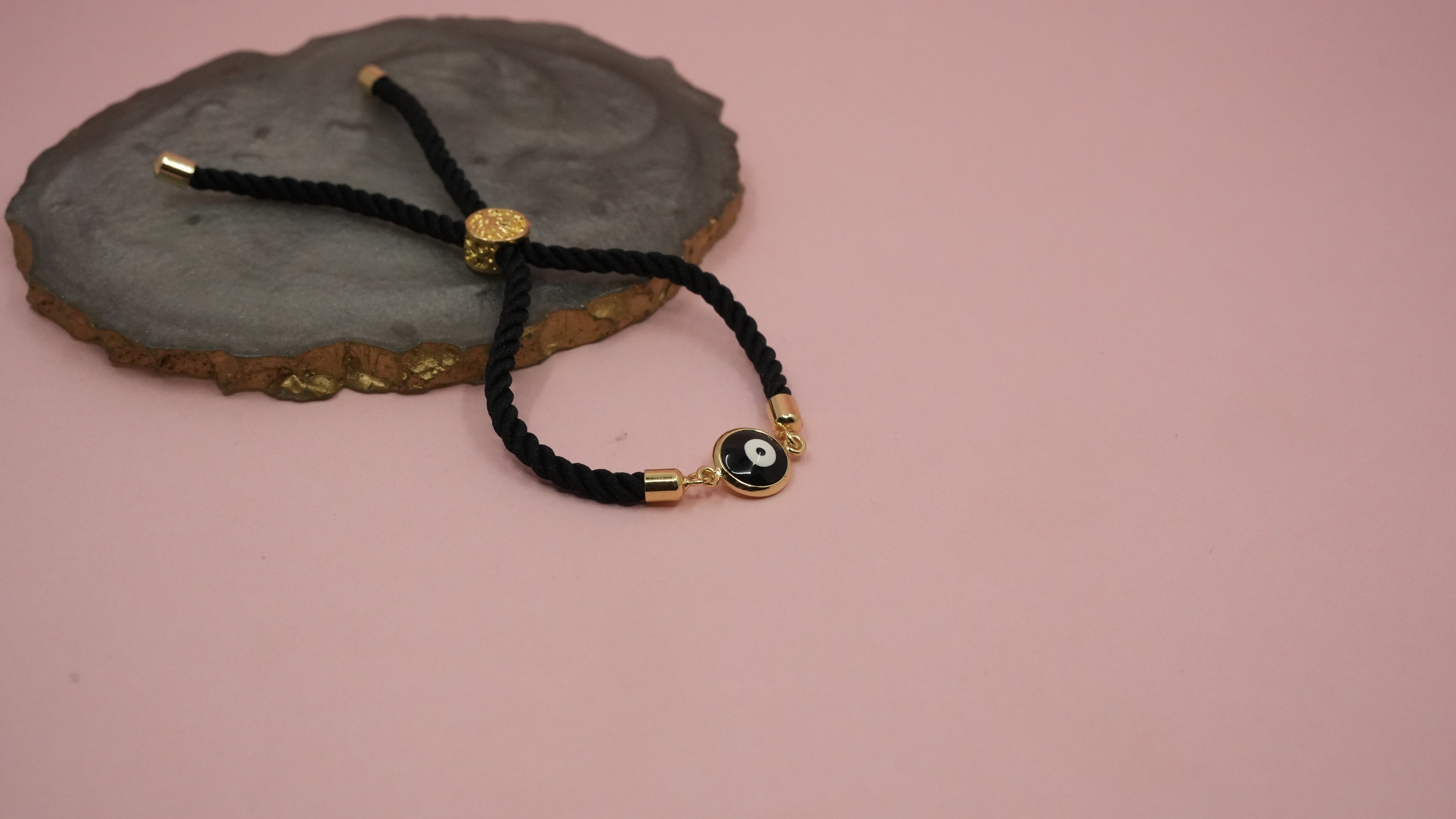 Evilyn black chord