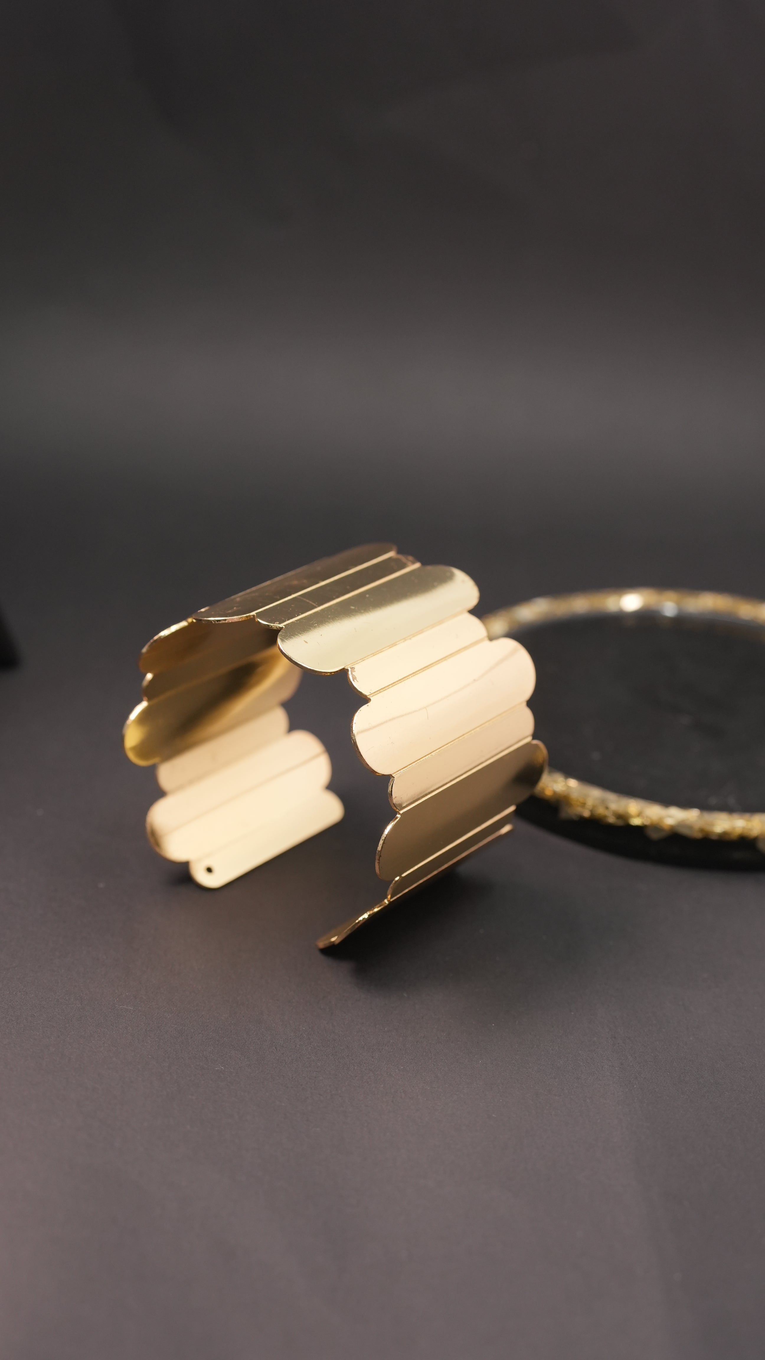 Cylindara cuff