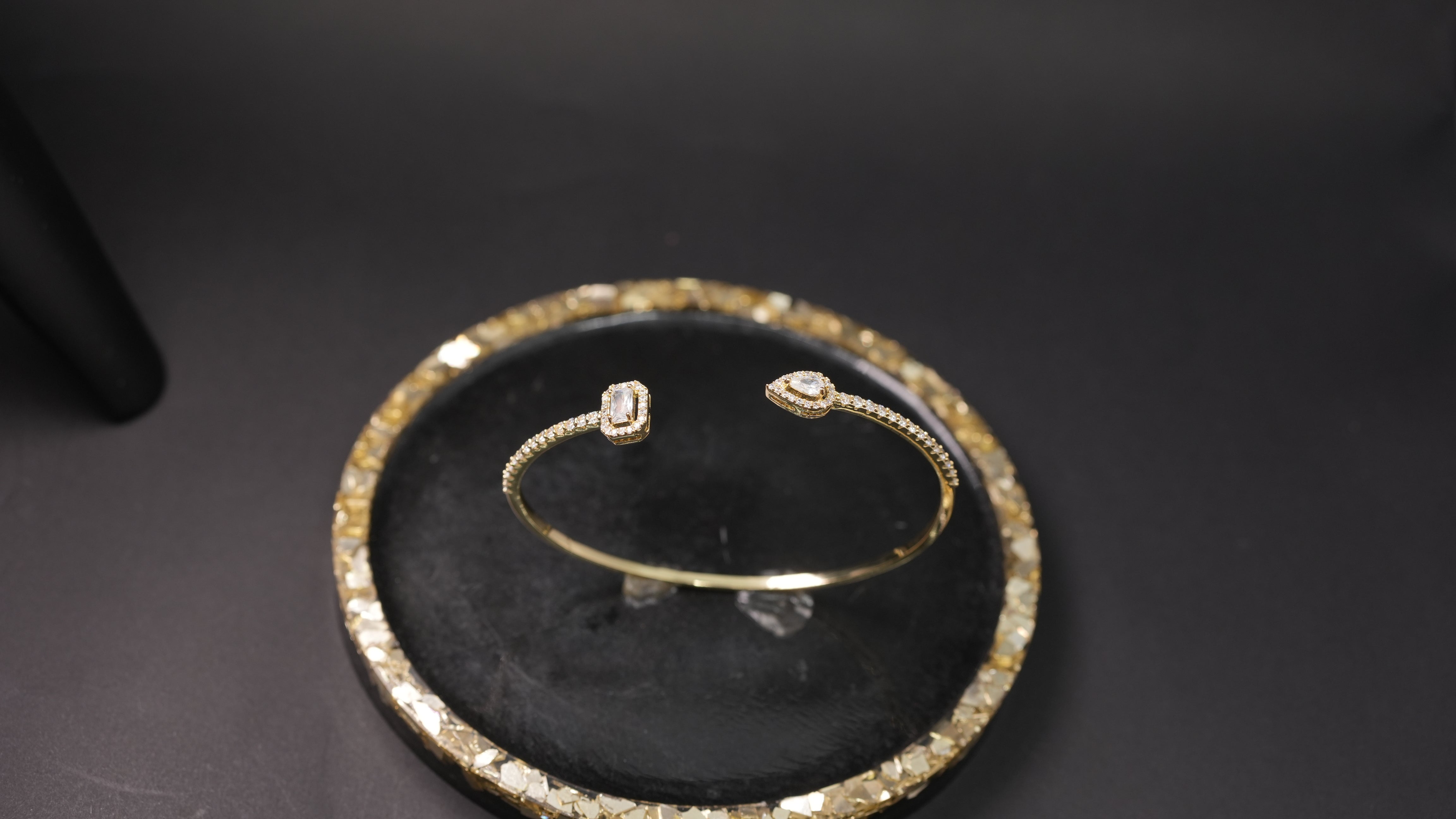 Solitaire glow gold