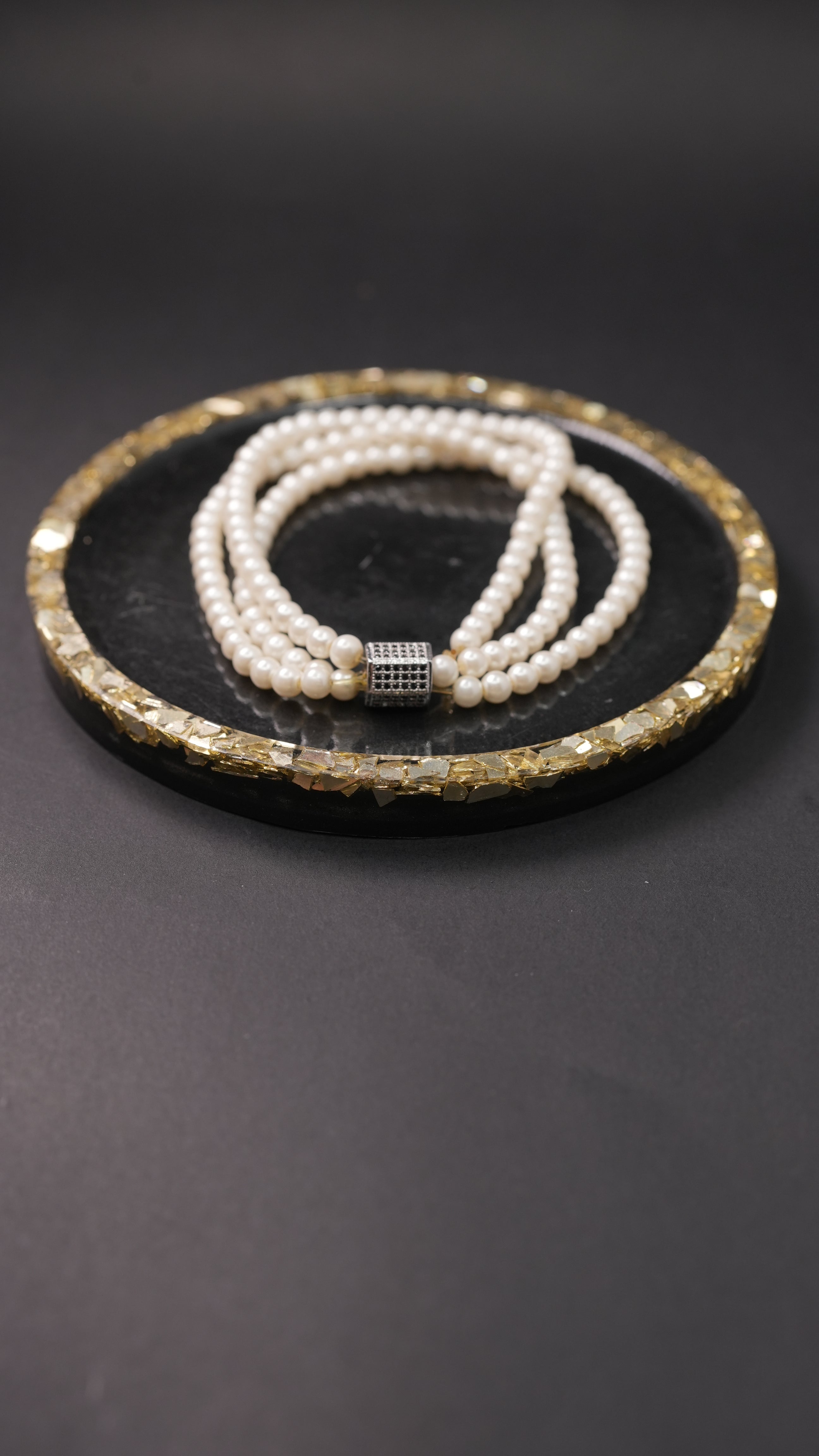 Cylindrical silver pearl