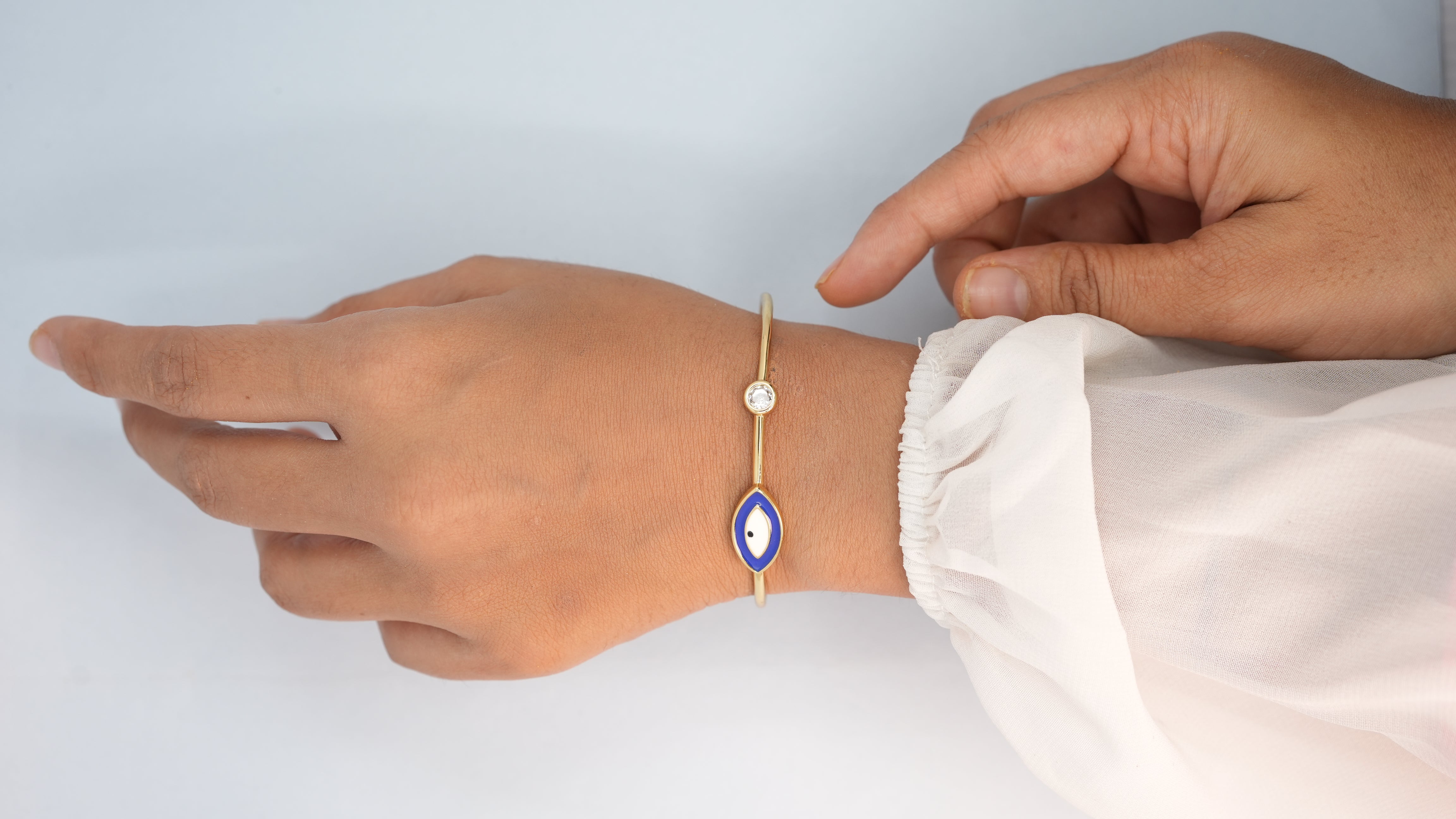Nazar dark blue