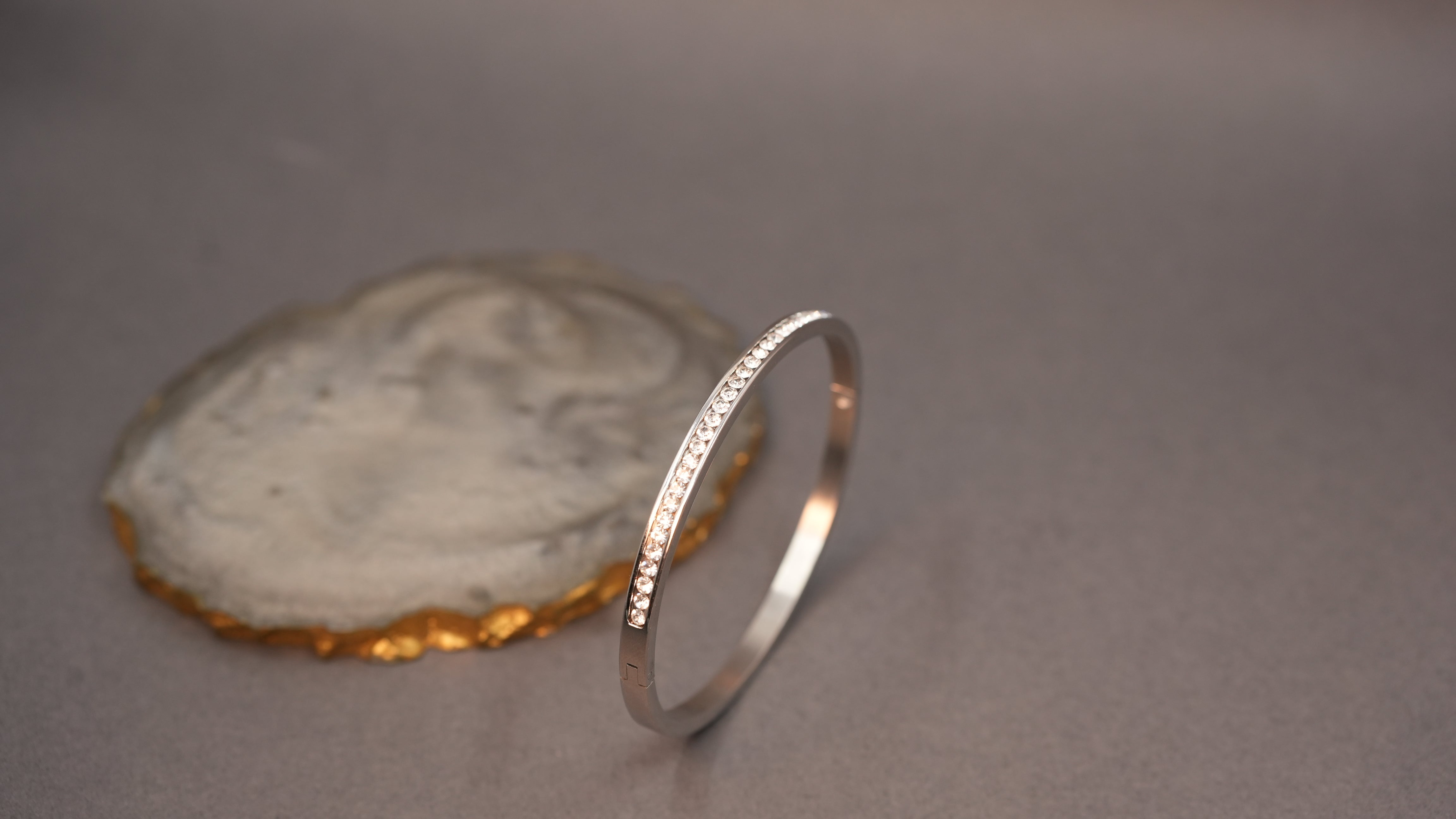 Divine shimmer silver