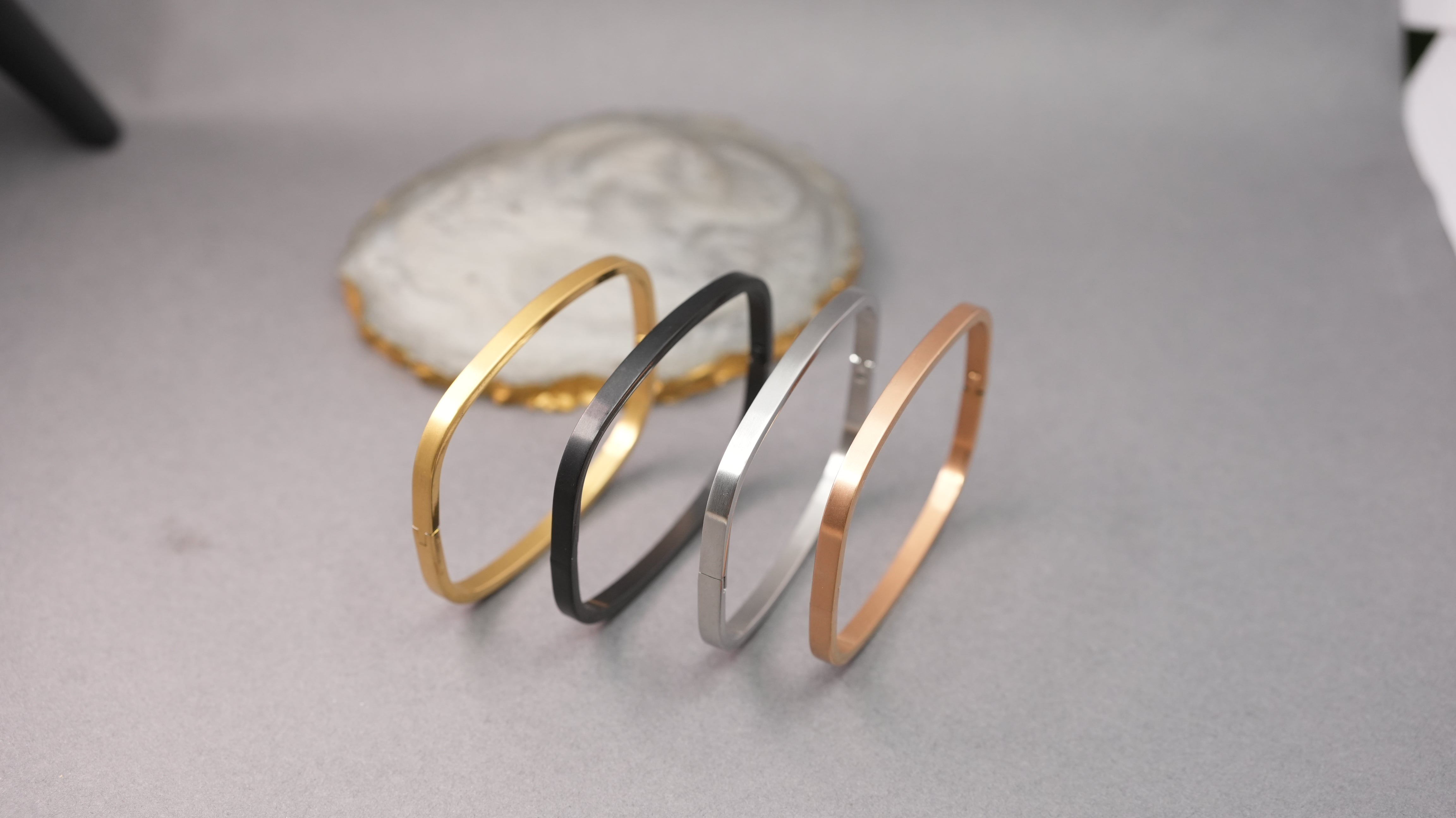 Plain Bands