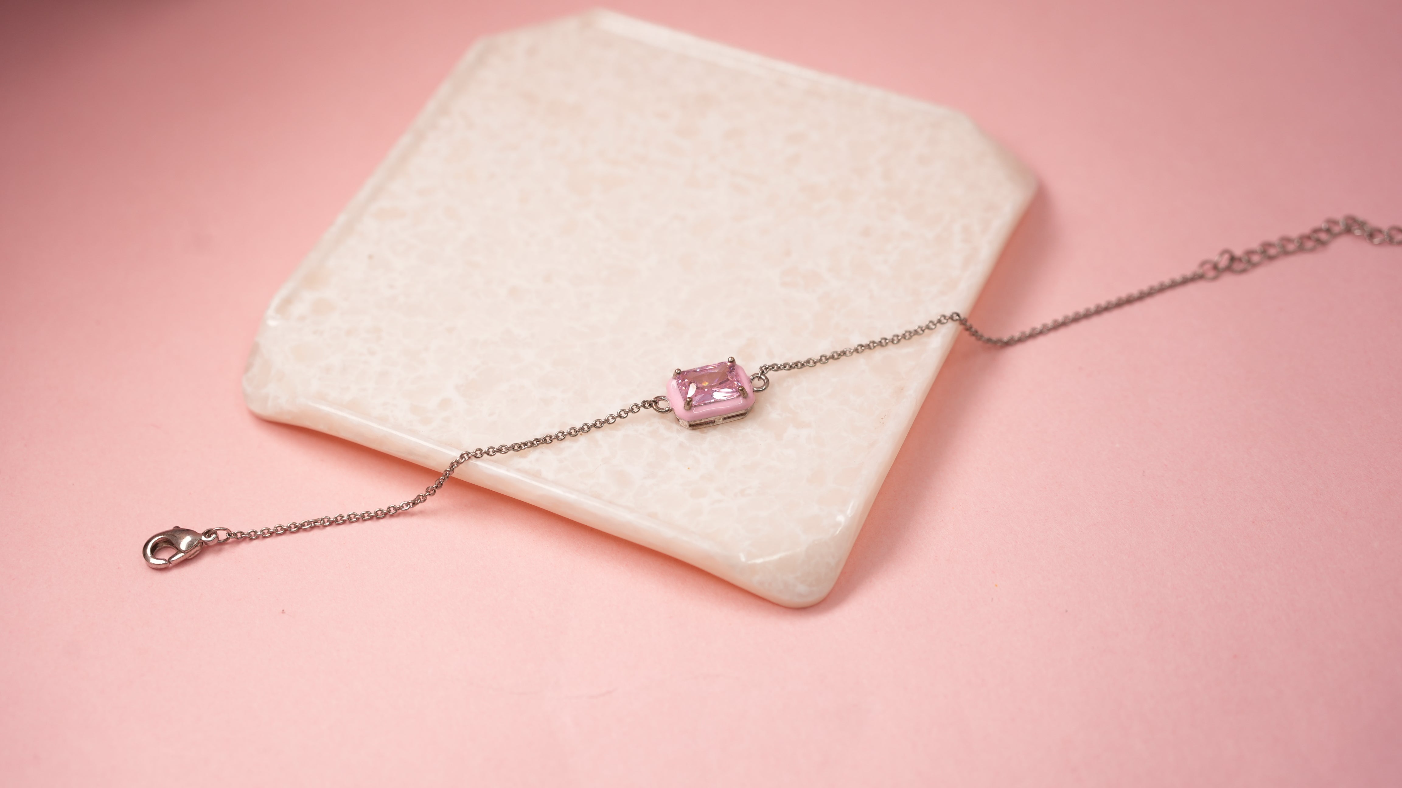 Blush bar link