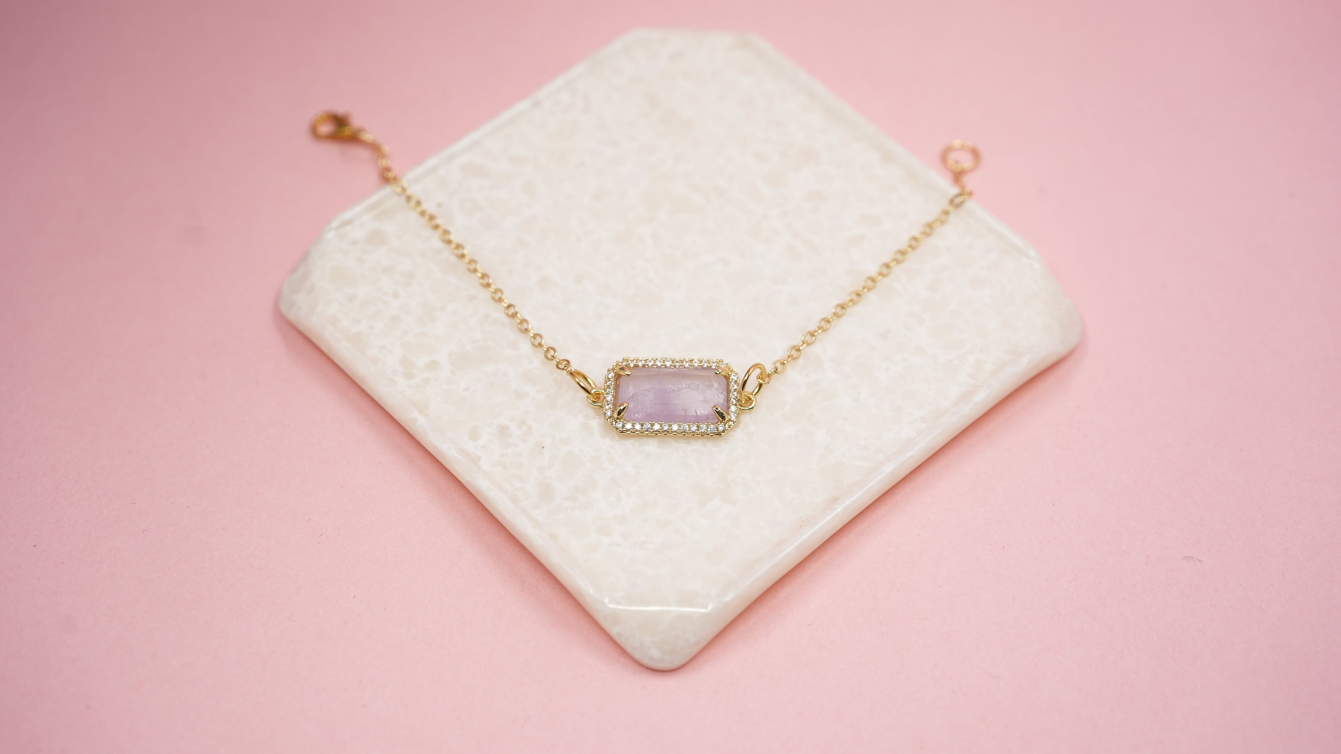 Blush bar