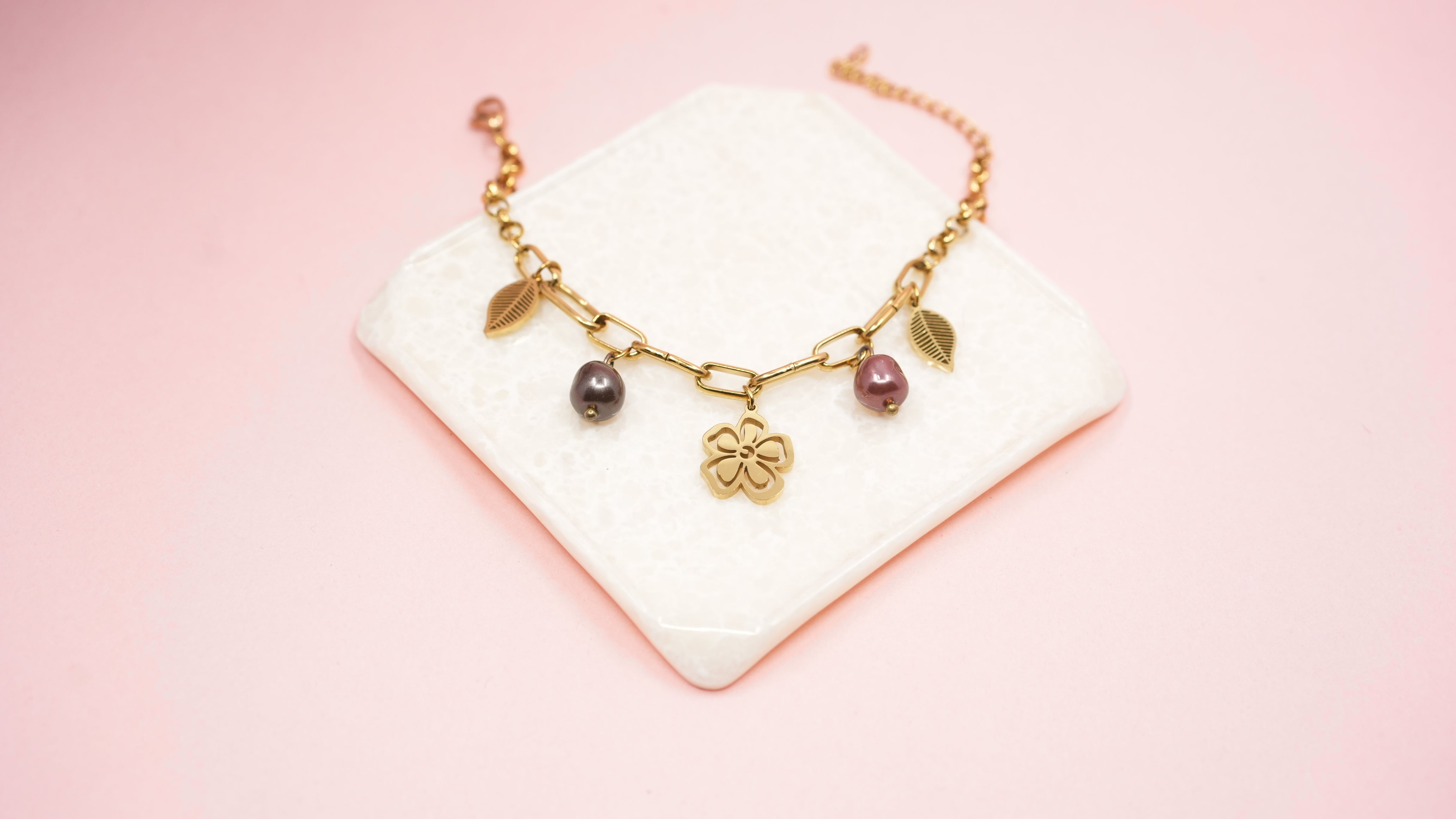 Charm cascade