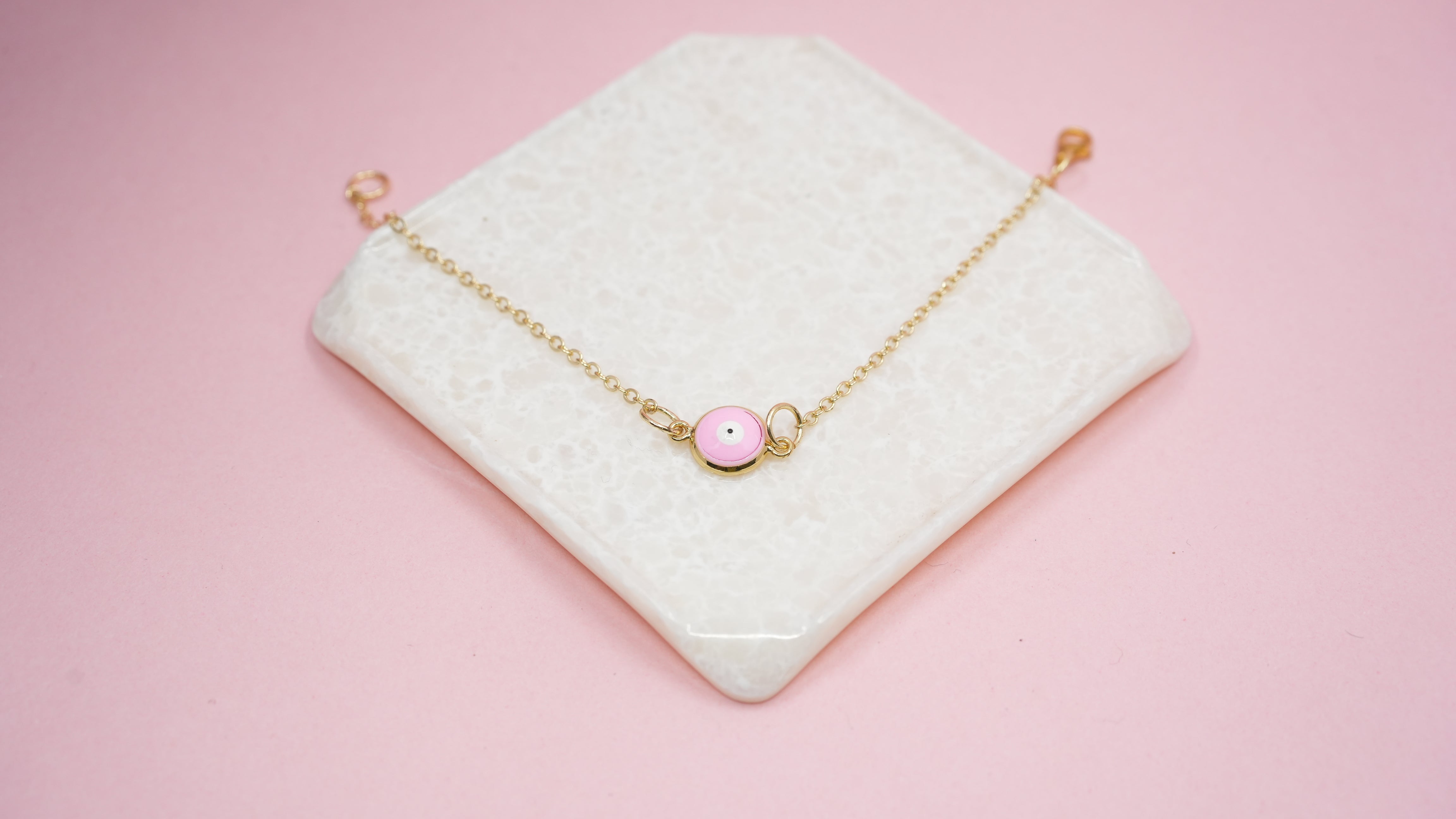 Pink eye bracelet