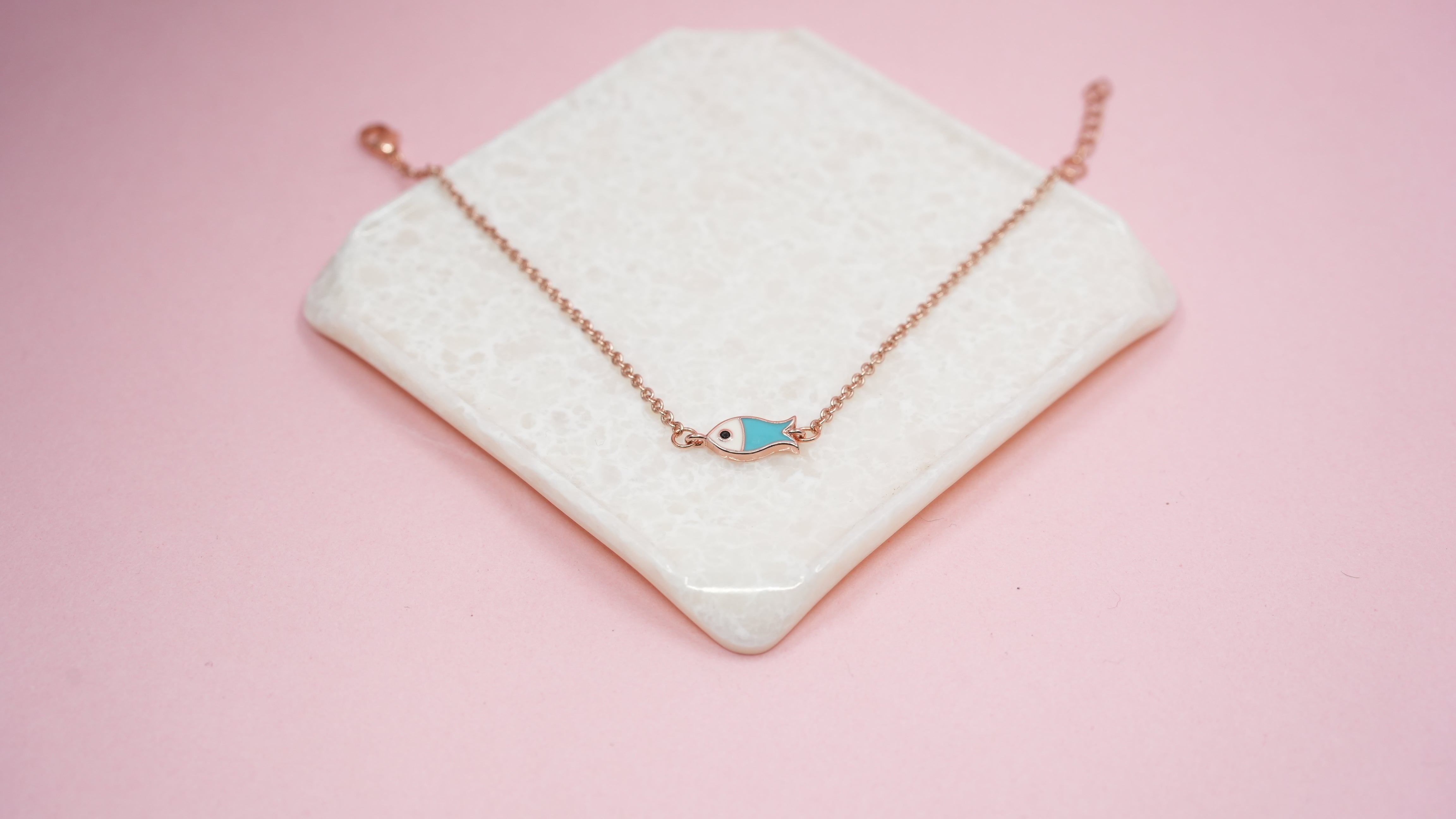 Rose gold glimmer fish