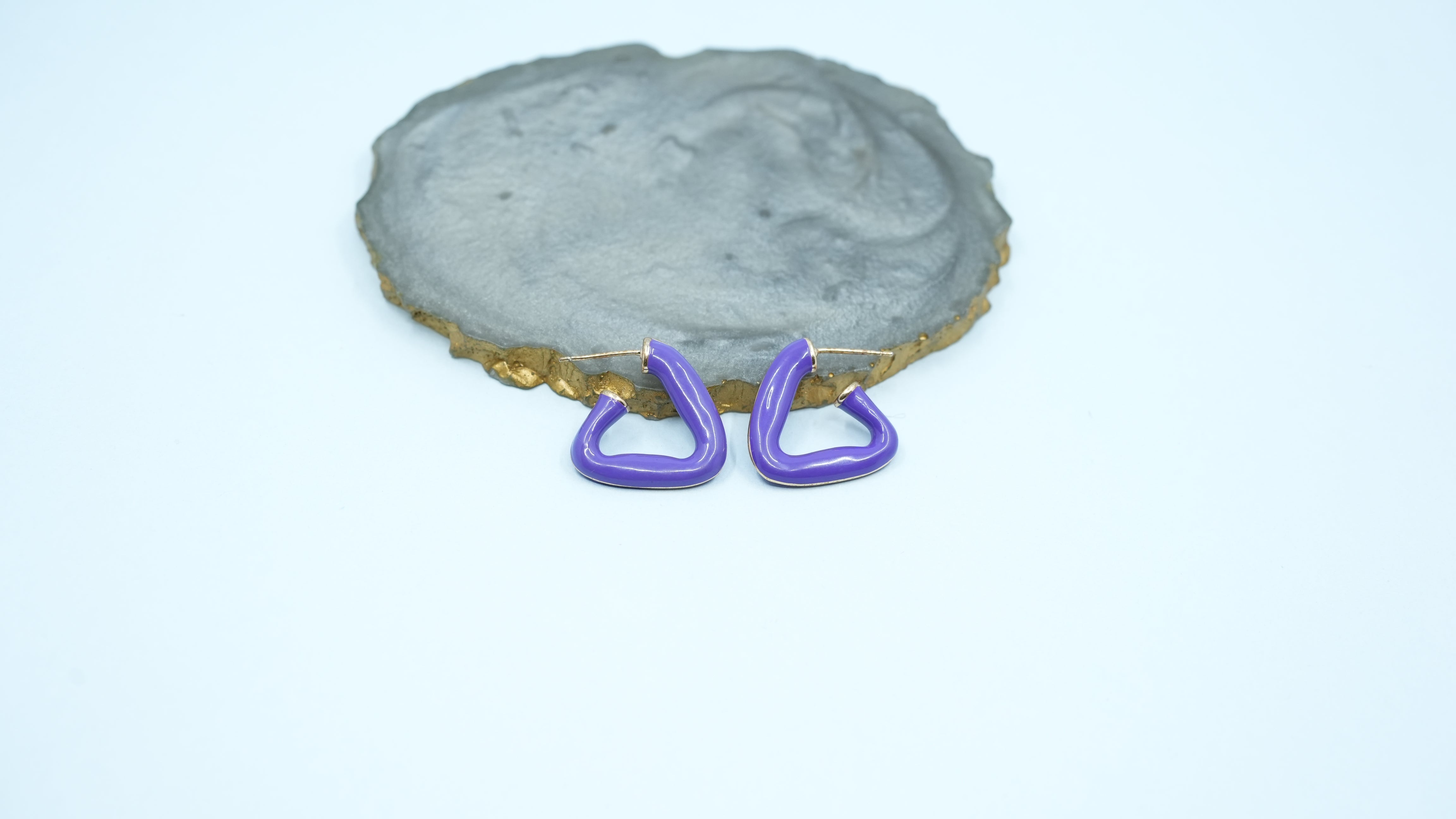 Purple pirism