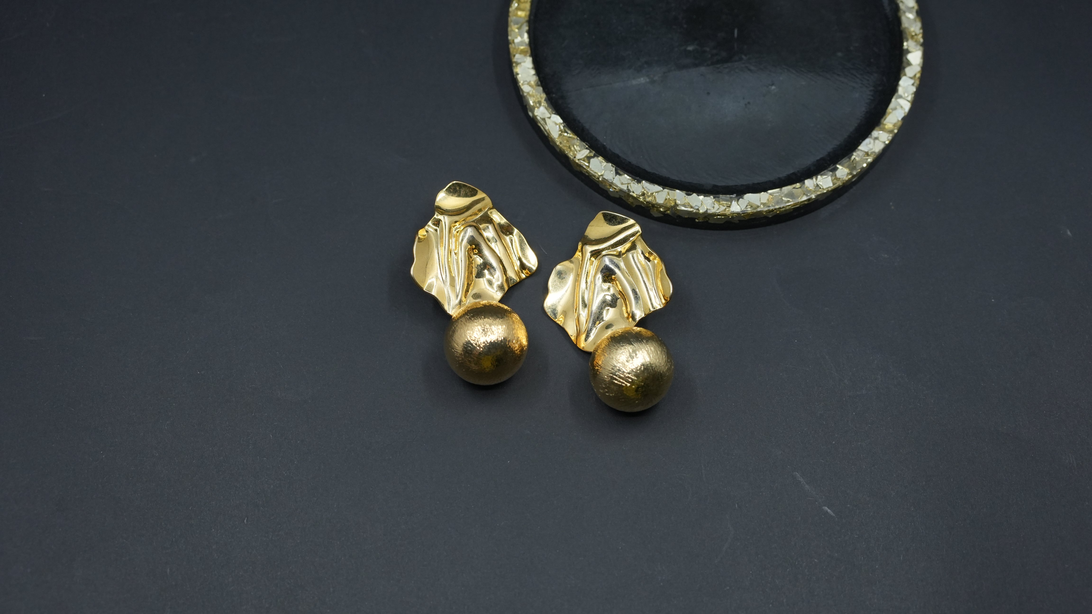 Dusk Drop Earrings