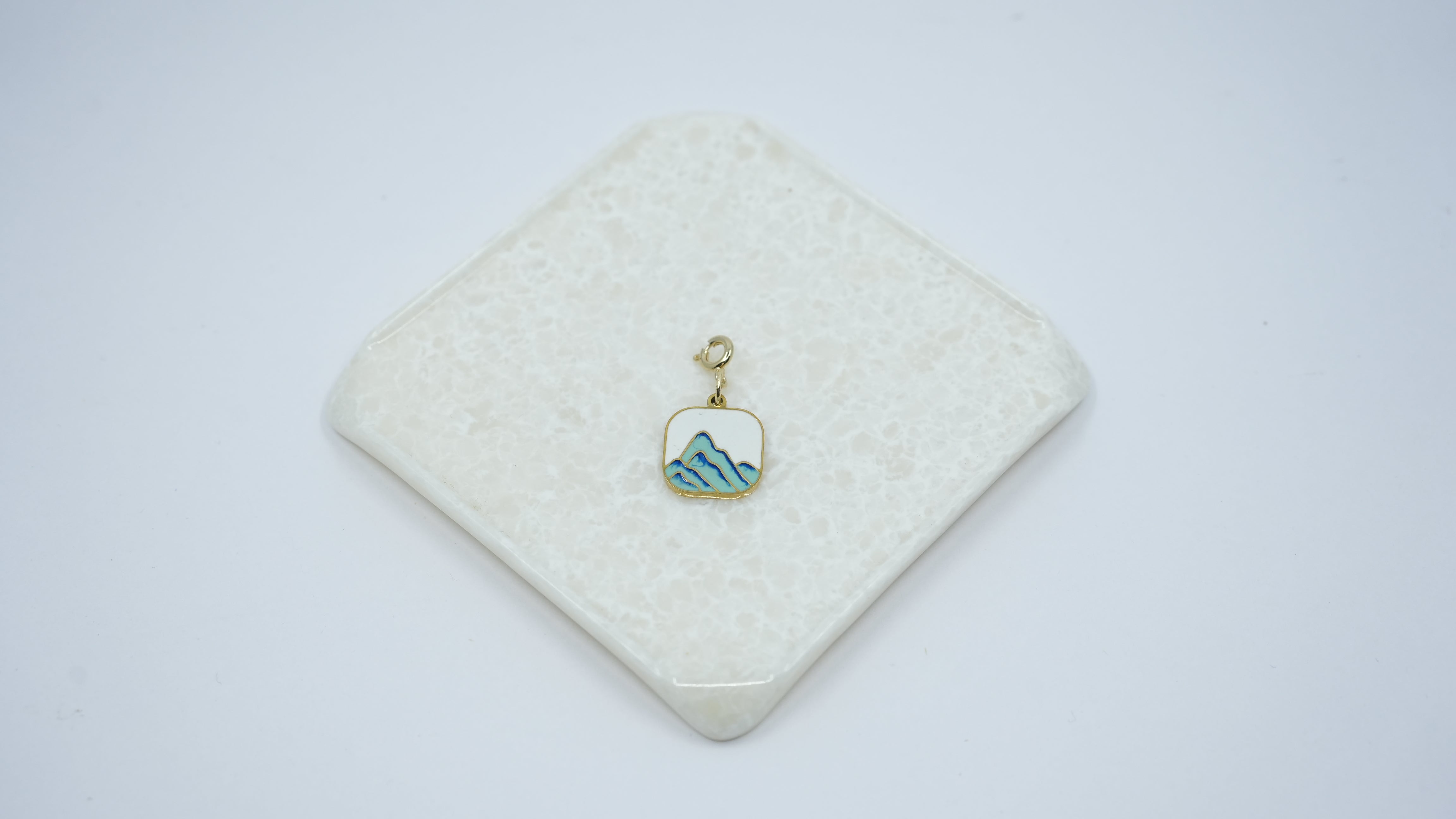 Snowcap heaven charm