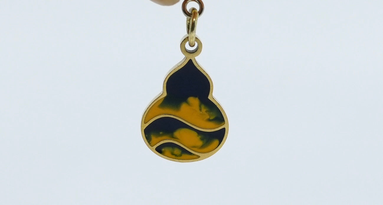 Flat Sea Shell Charm