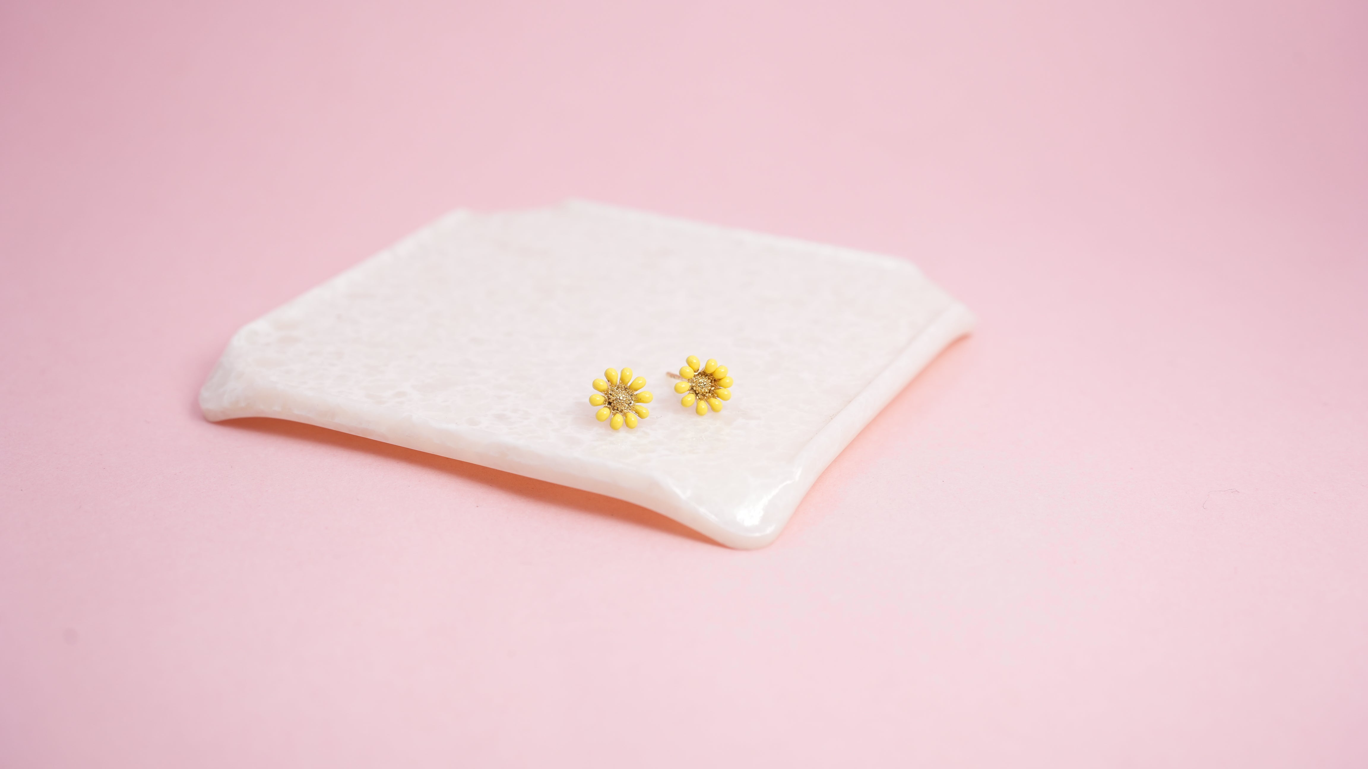 Yellow Daisy