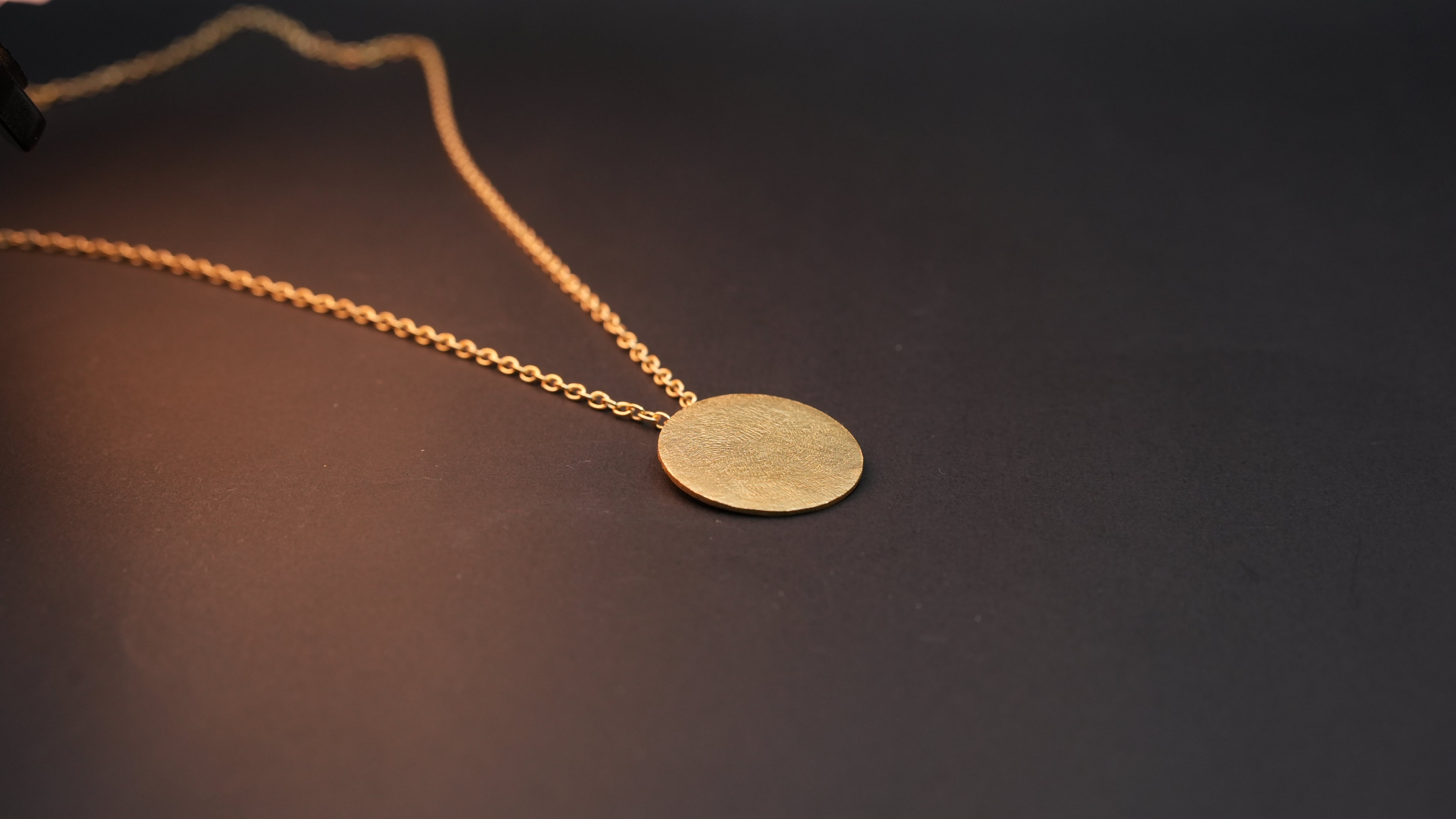 Circle coin rosegold flat